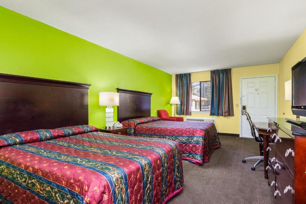 Budget Host Inn by Hotel O Portland near I-65