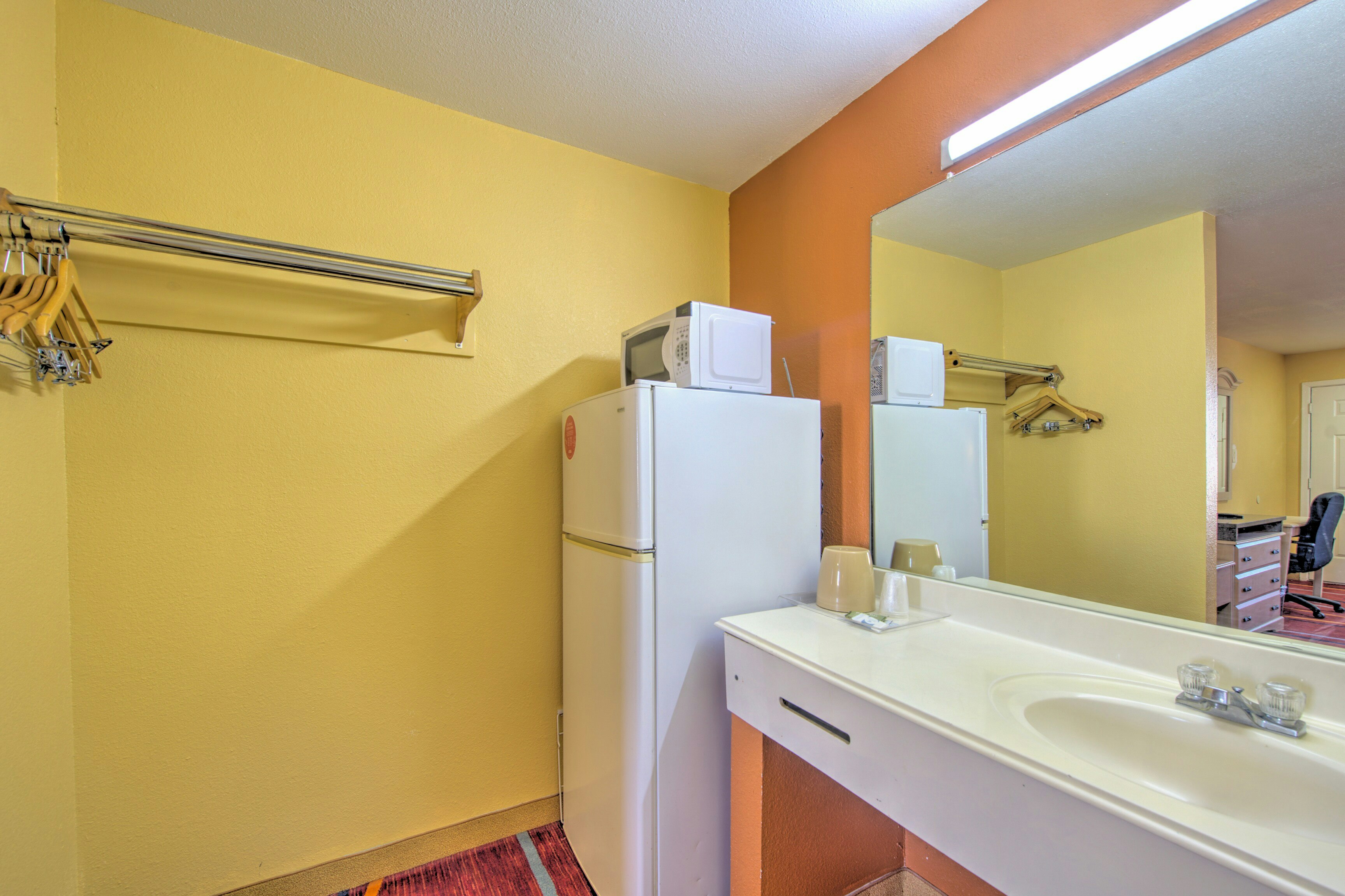 Heights Inn by Townhouse Harker Heights/Killeen