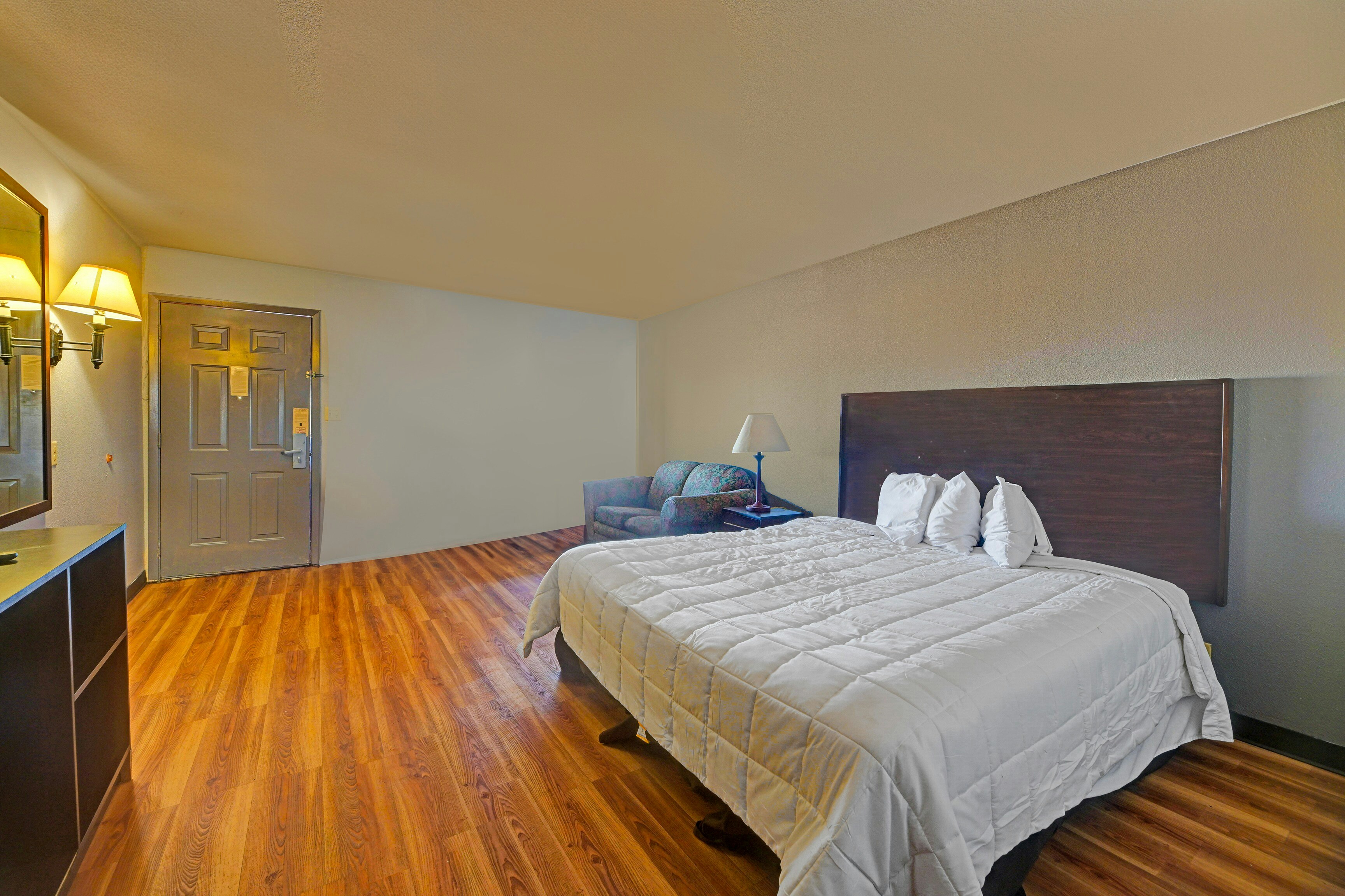 Travelers inn by OYO Wichita Falls