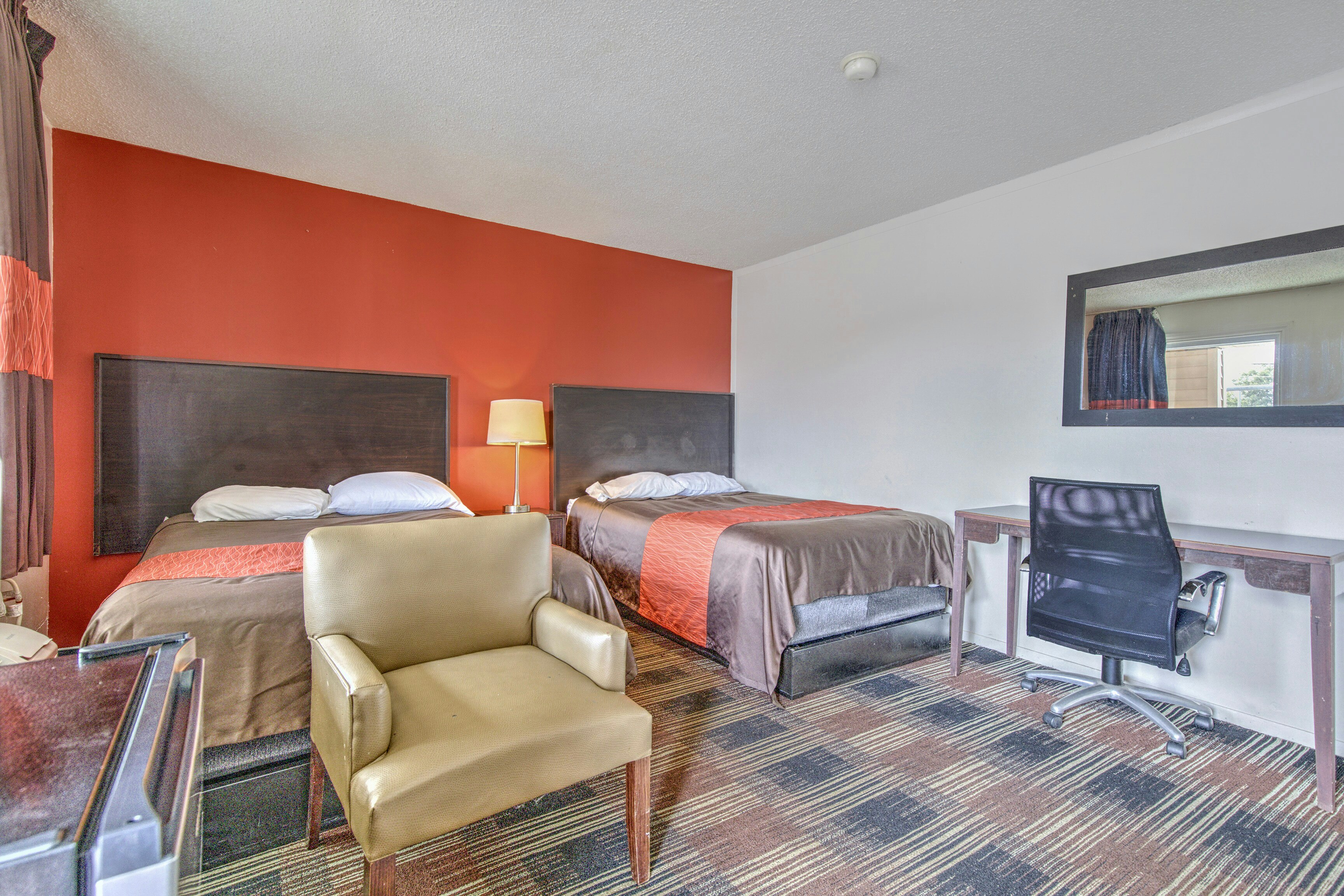 OYO Palm Leaf Motel