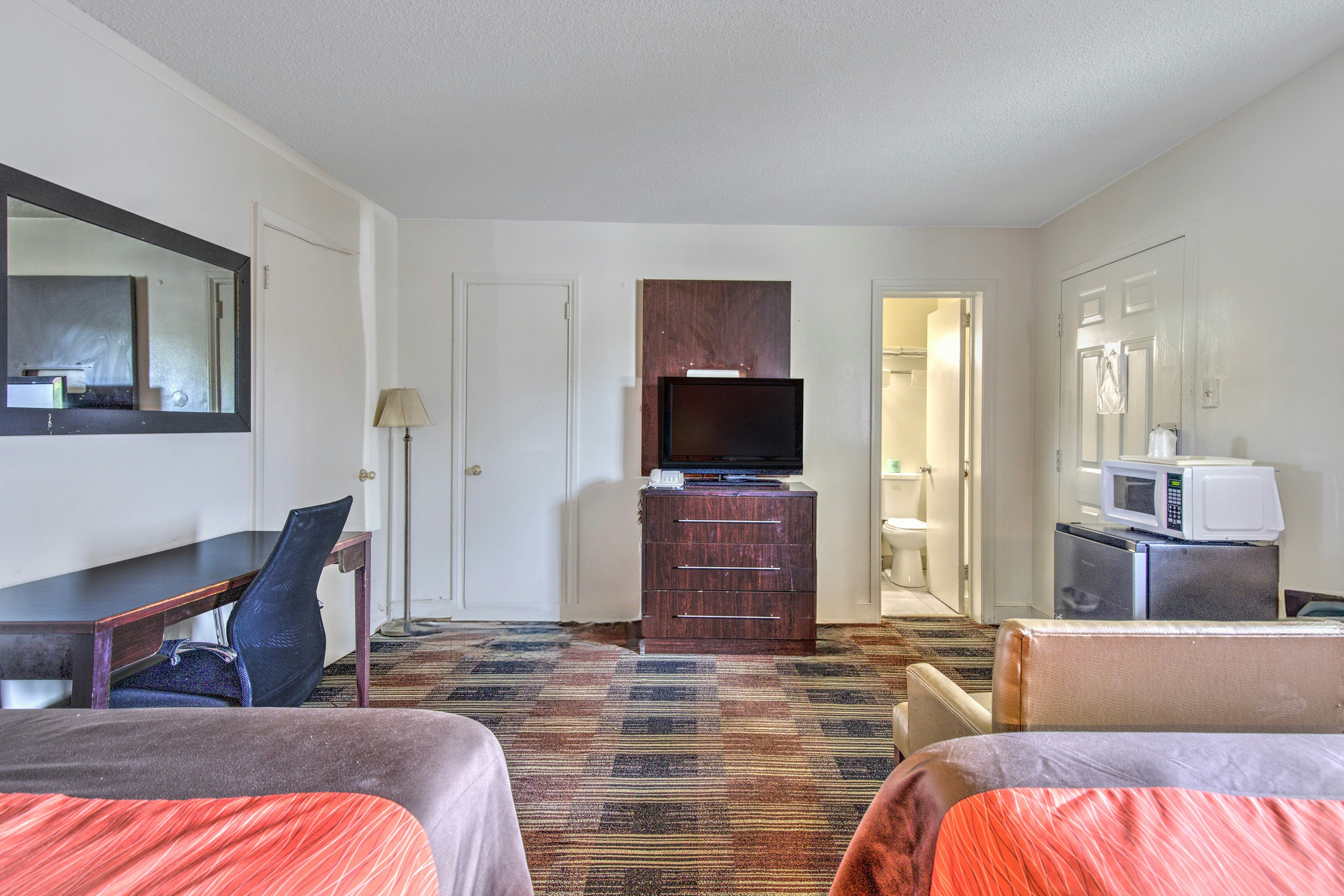OYO Palm Leaf Motel