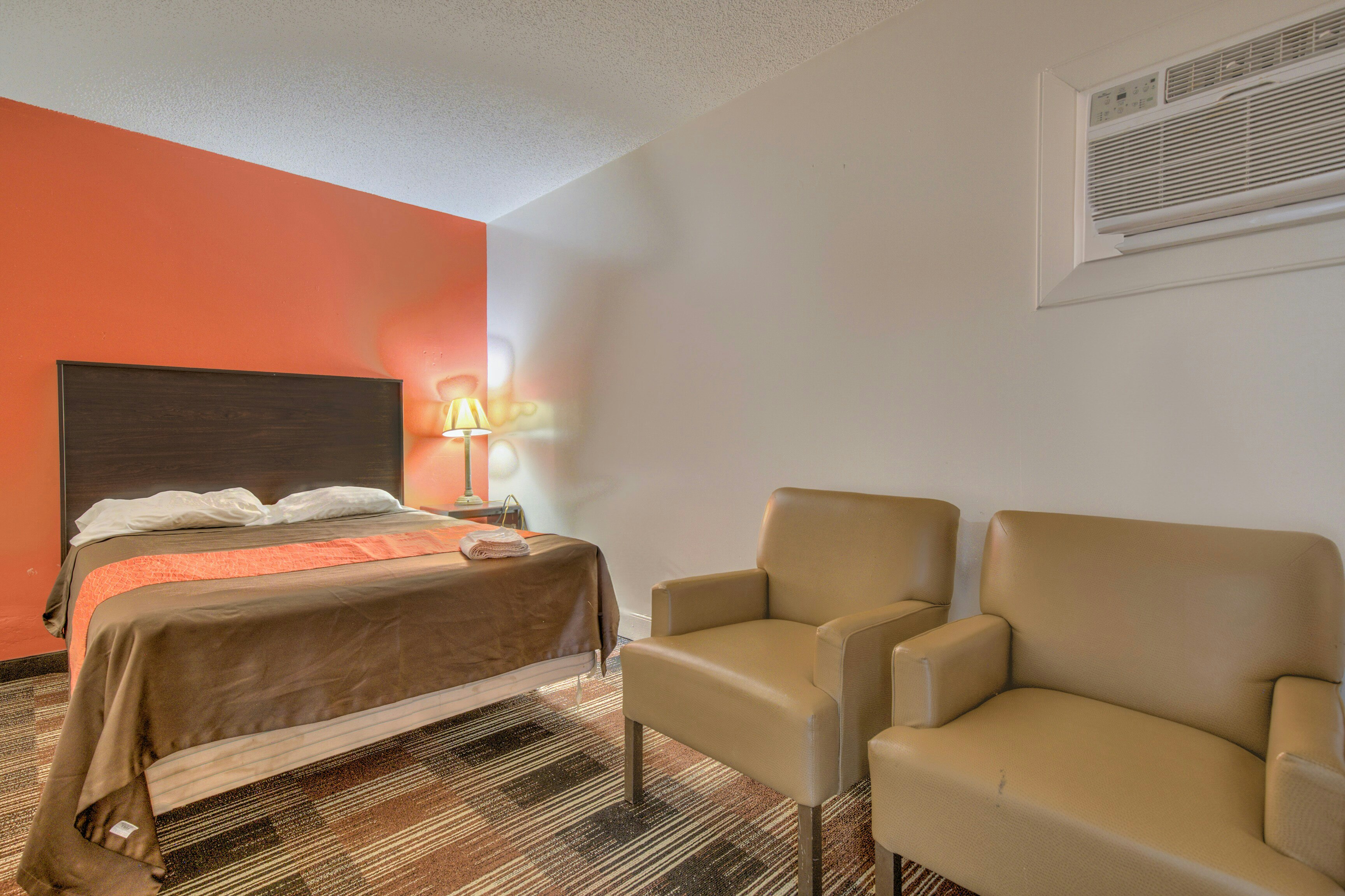 OYO Palm Leaf Motel