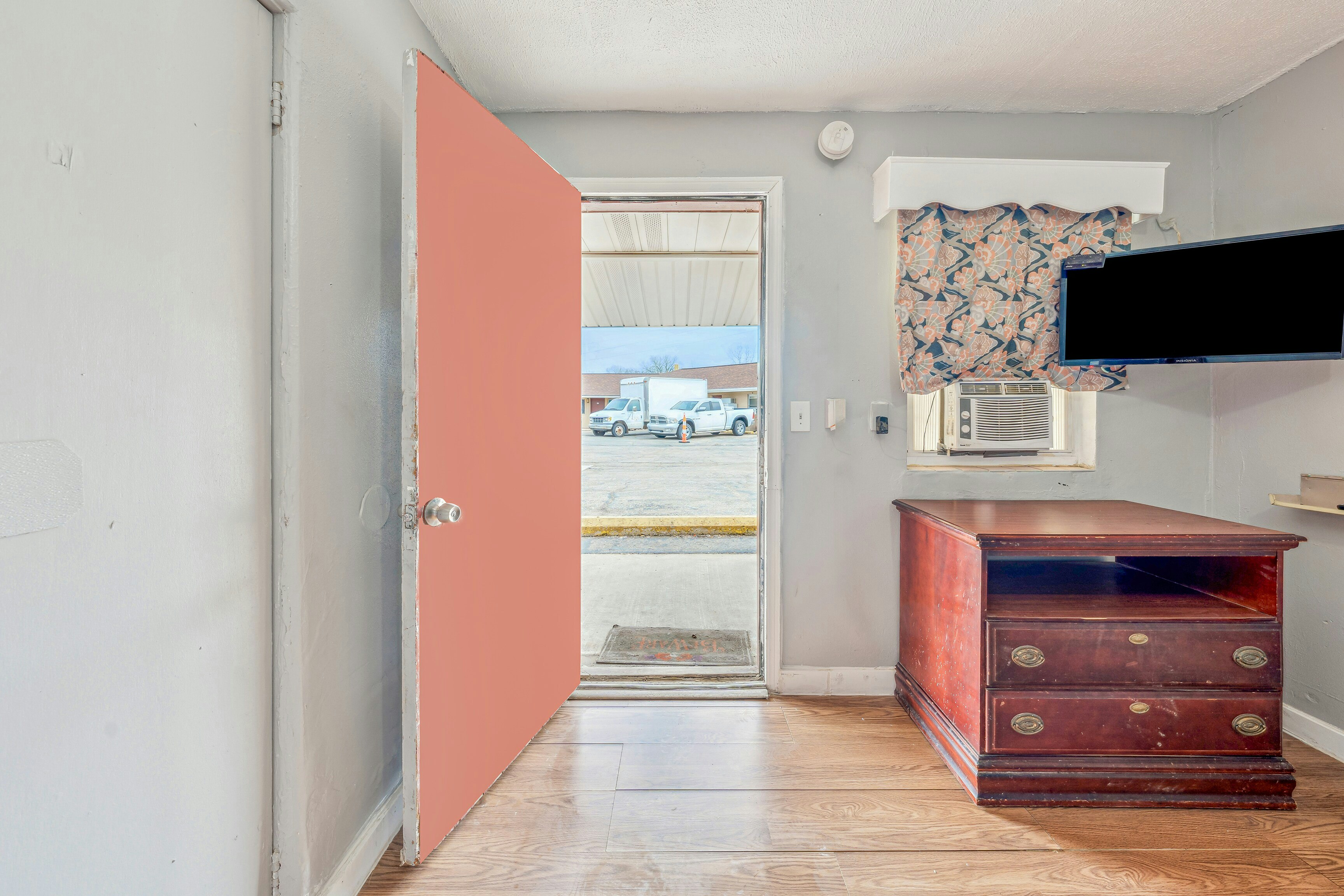 Flint Motel by OYO MI Near I-475