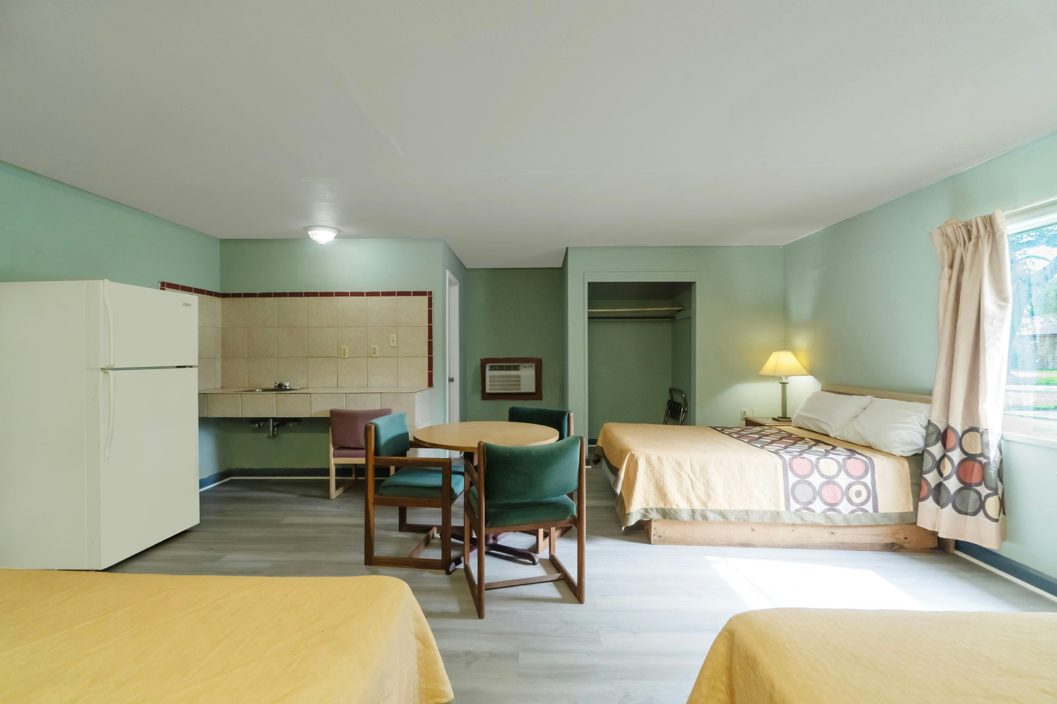 OYO Parker Motel