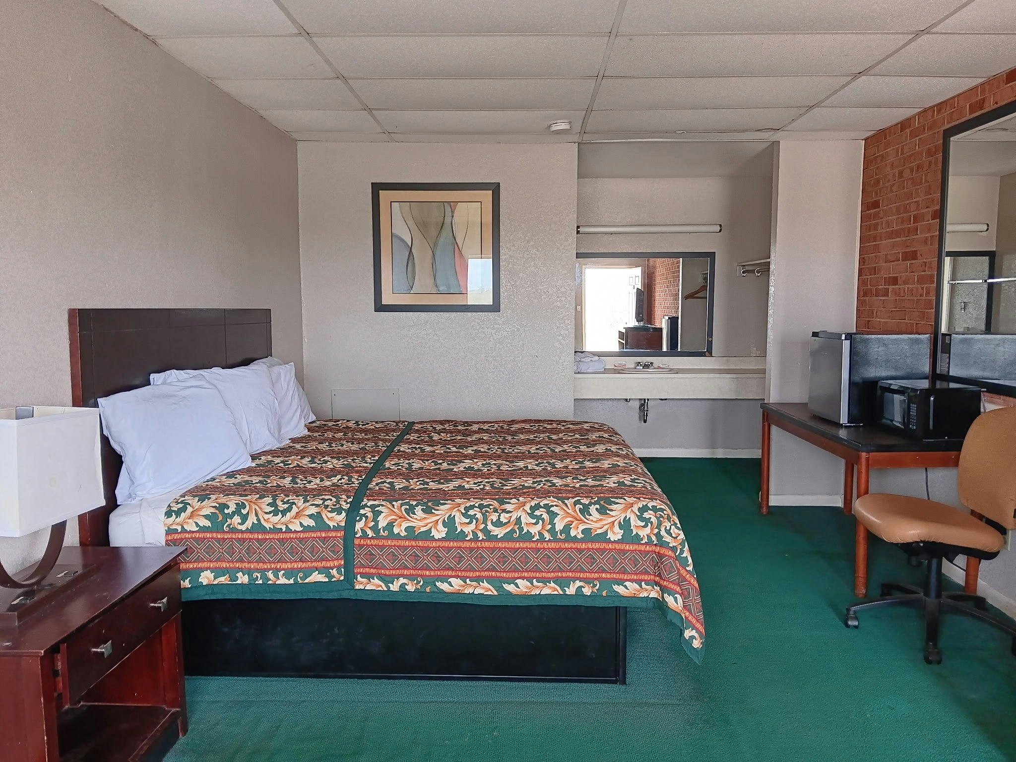 Sheldon’s Motel by OYO Keysville Near Hwy 360