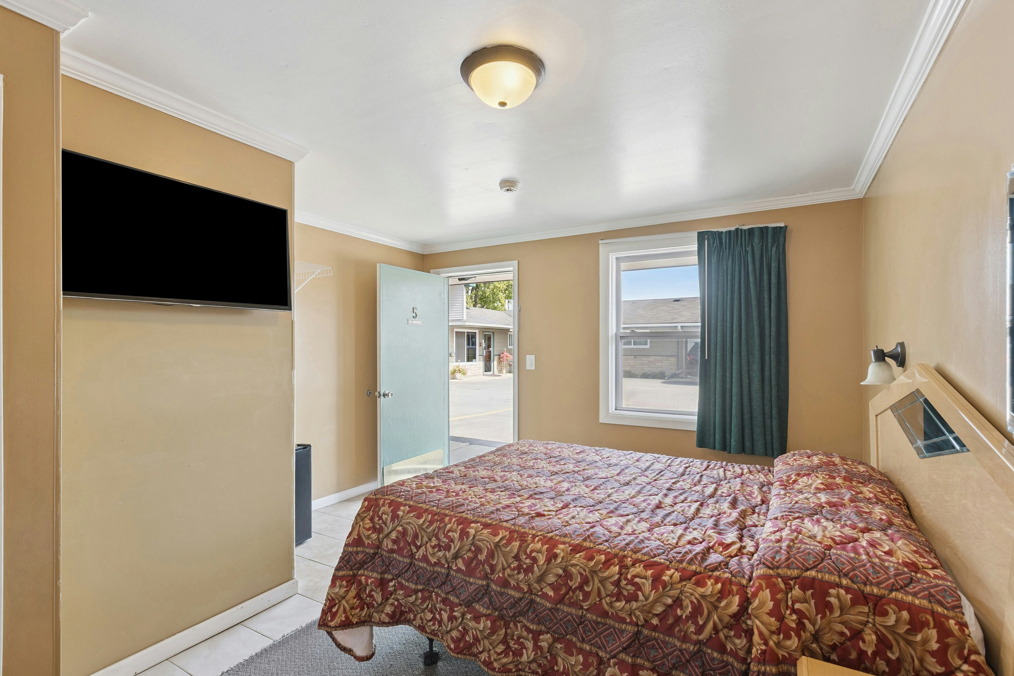 Curry Motel by OYO Saginaw MI
