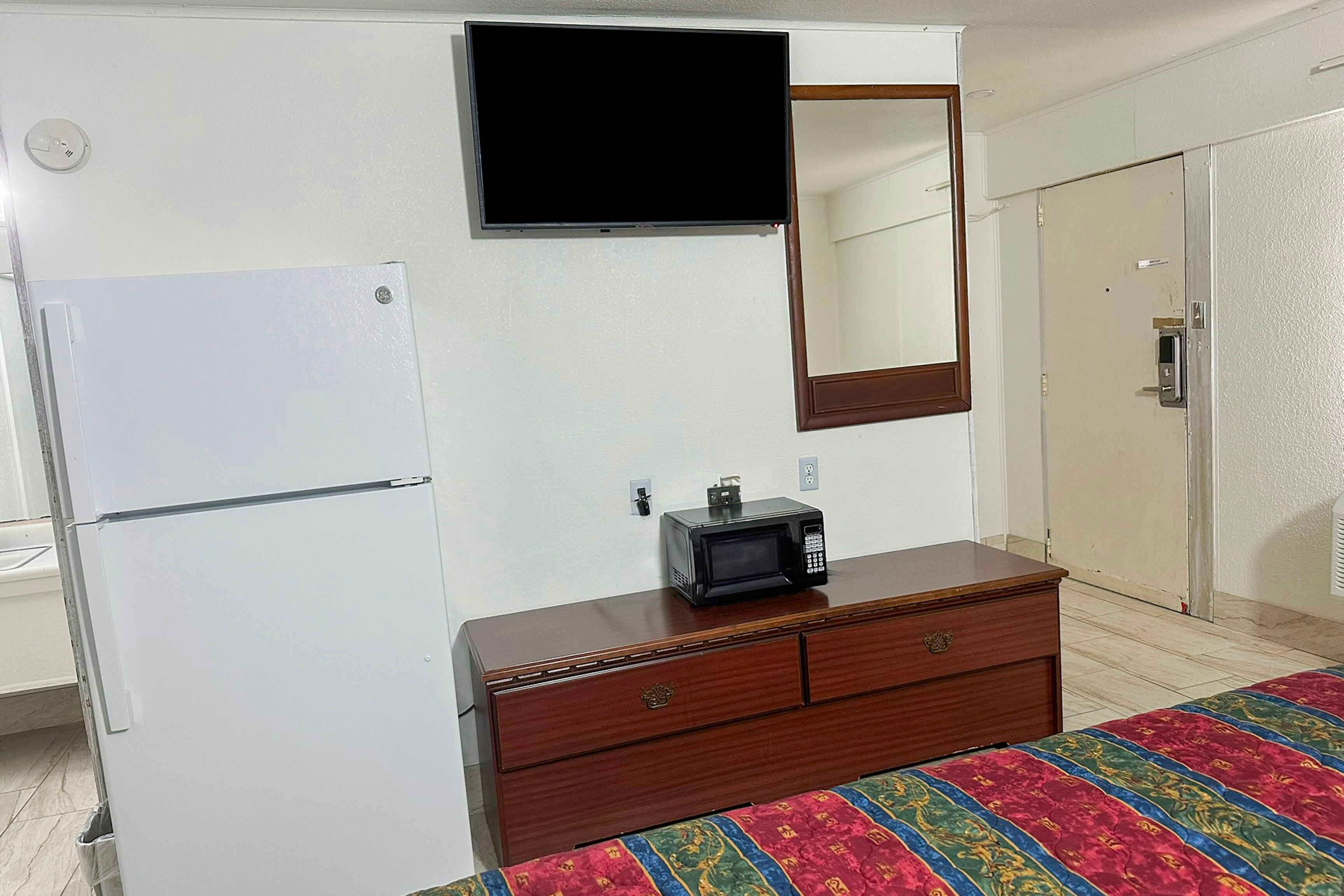 Shamrock Kings Inn By OYO Marked Tree I-555
