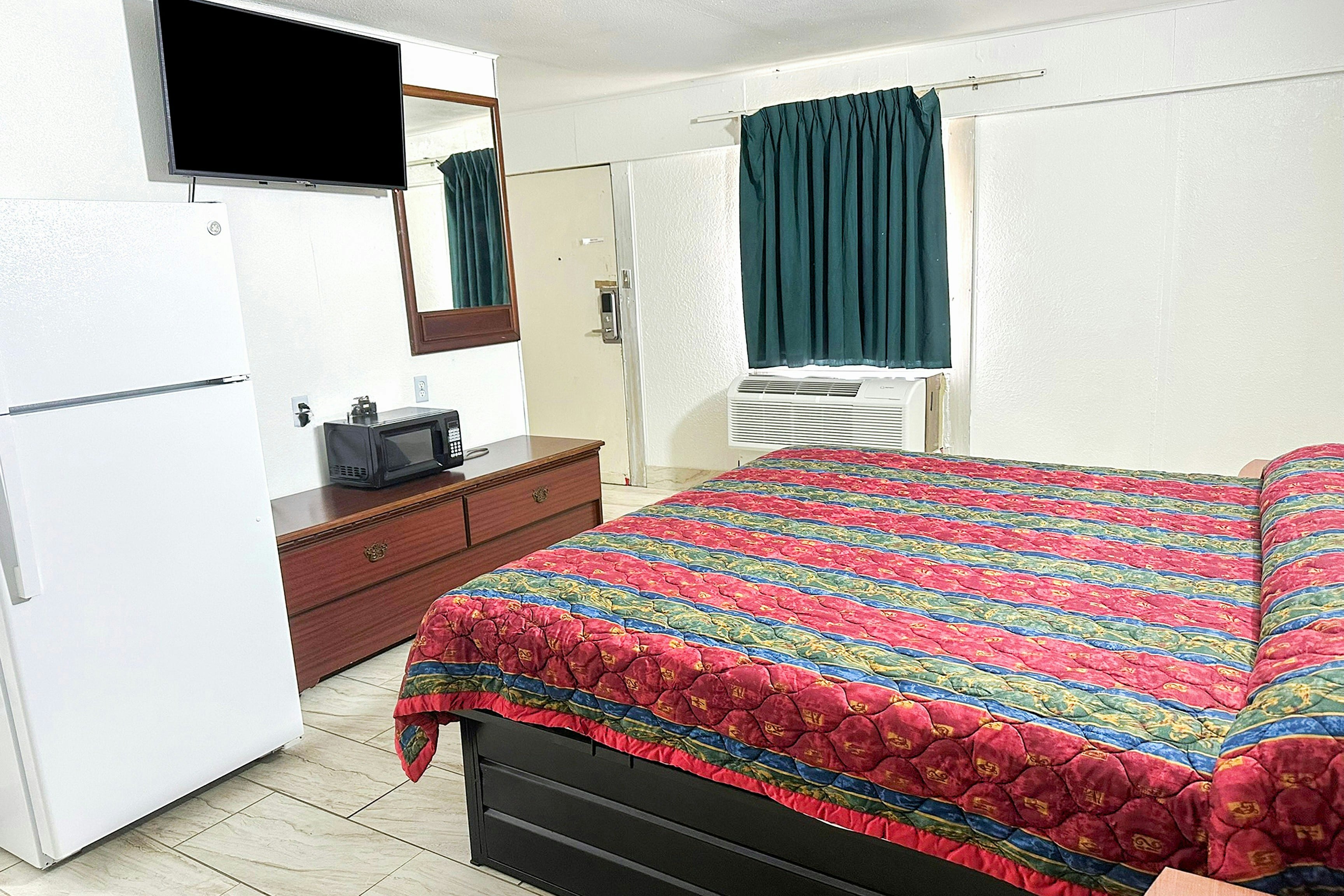 Shamrock Kings Inn By OYO Marked Tree I-555