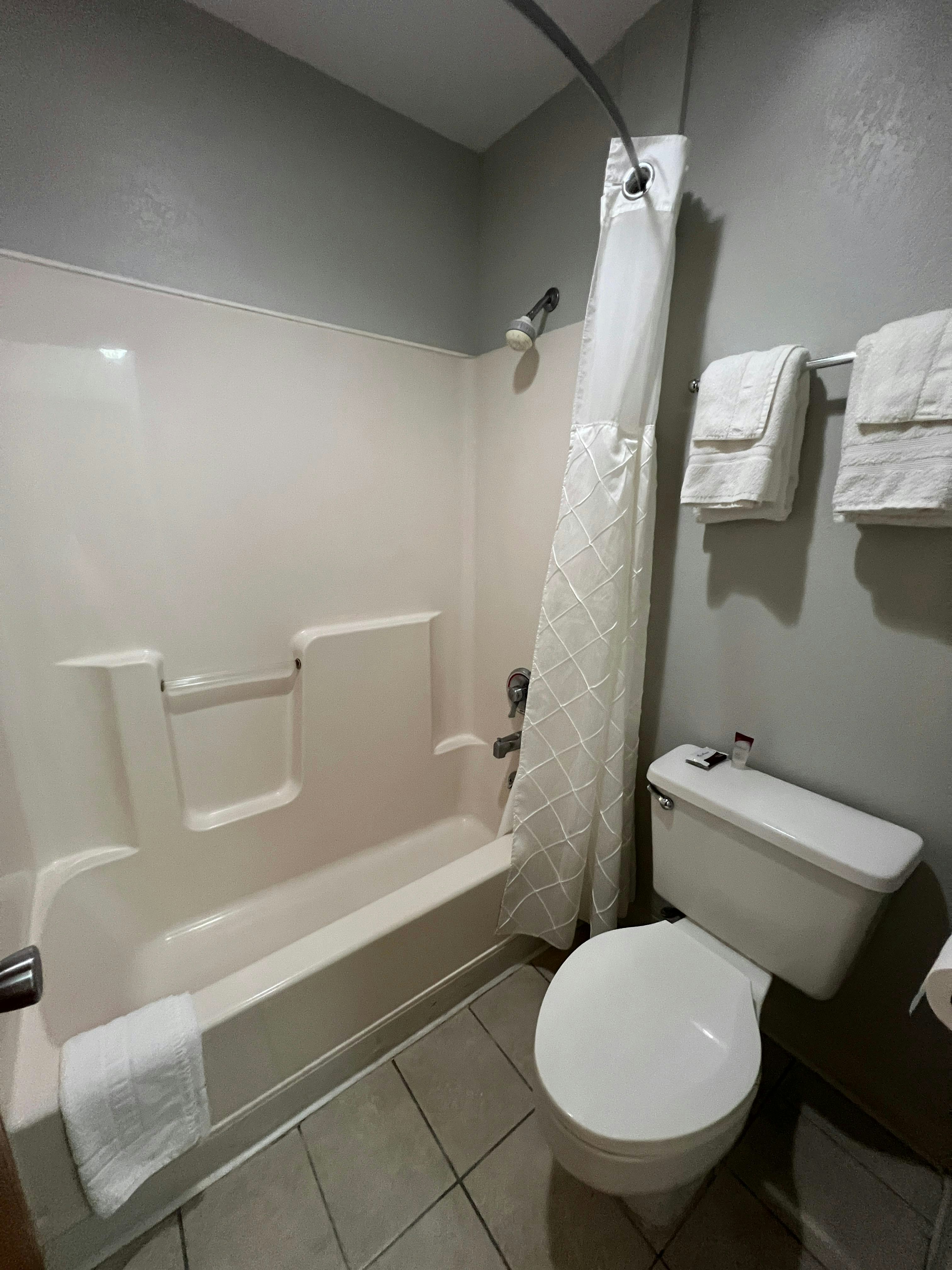 Deluxe Inn Capital O Nebraska City I 29