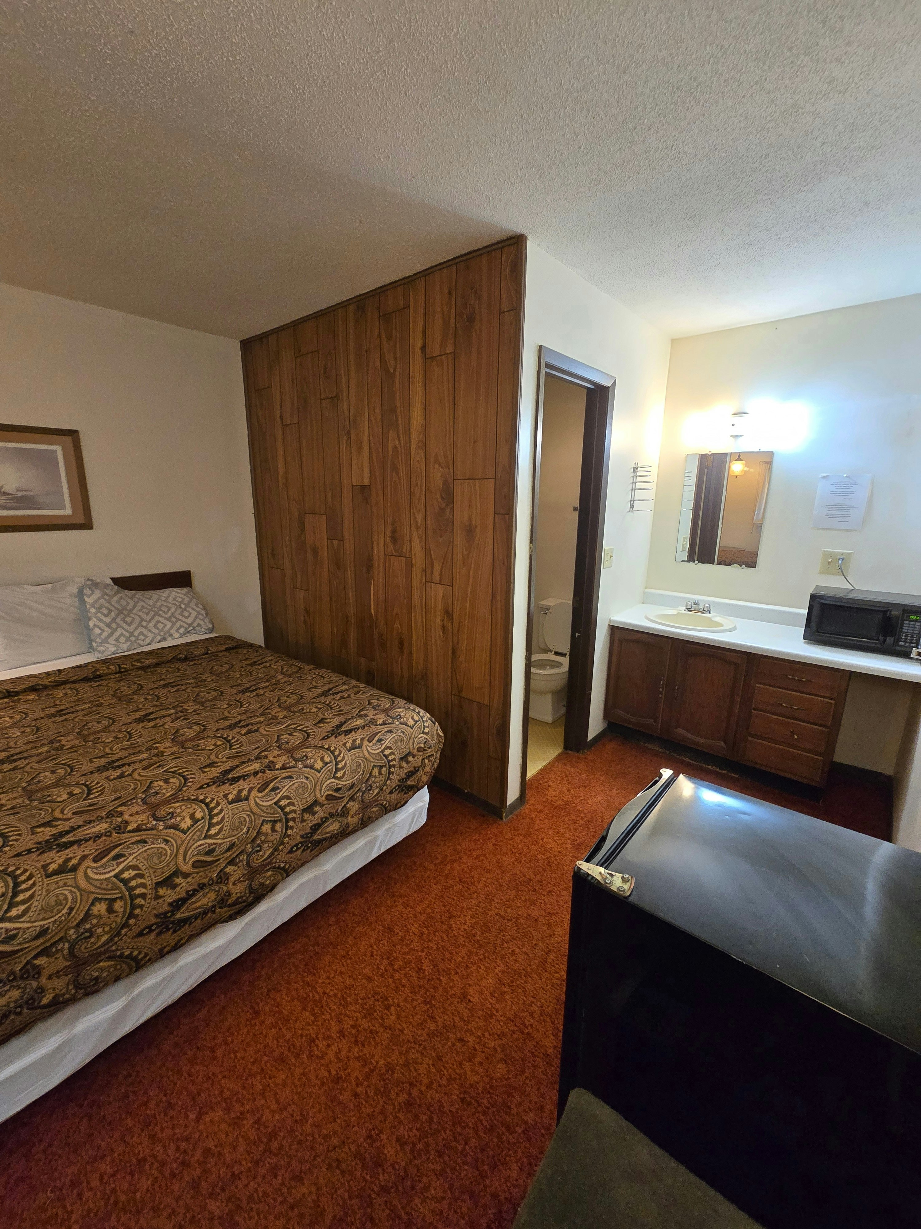 OYO Sandman Inn