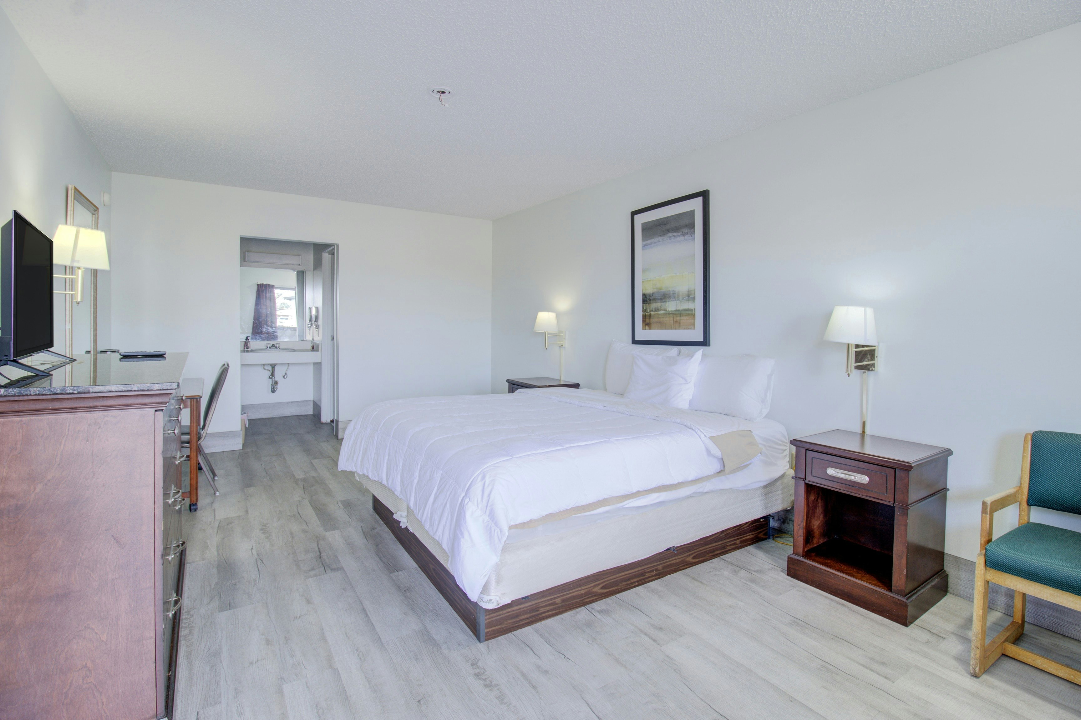 OYO Malden Airport Inn