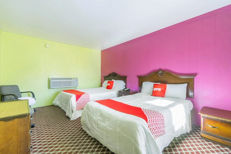OYO Hotel Neptune NJ Route 66