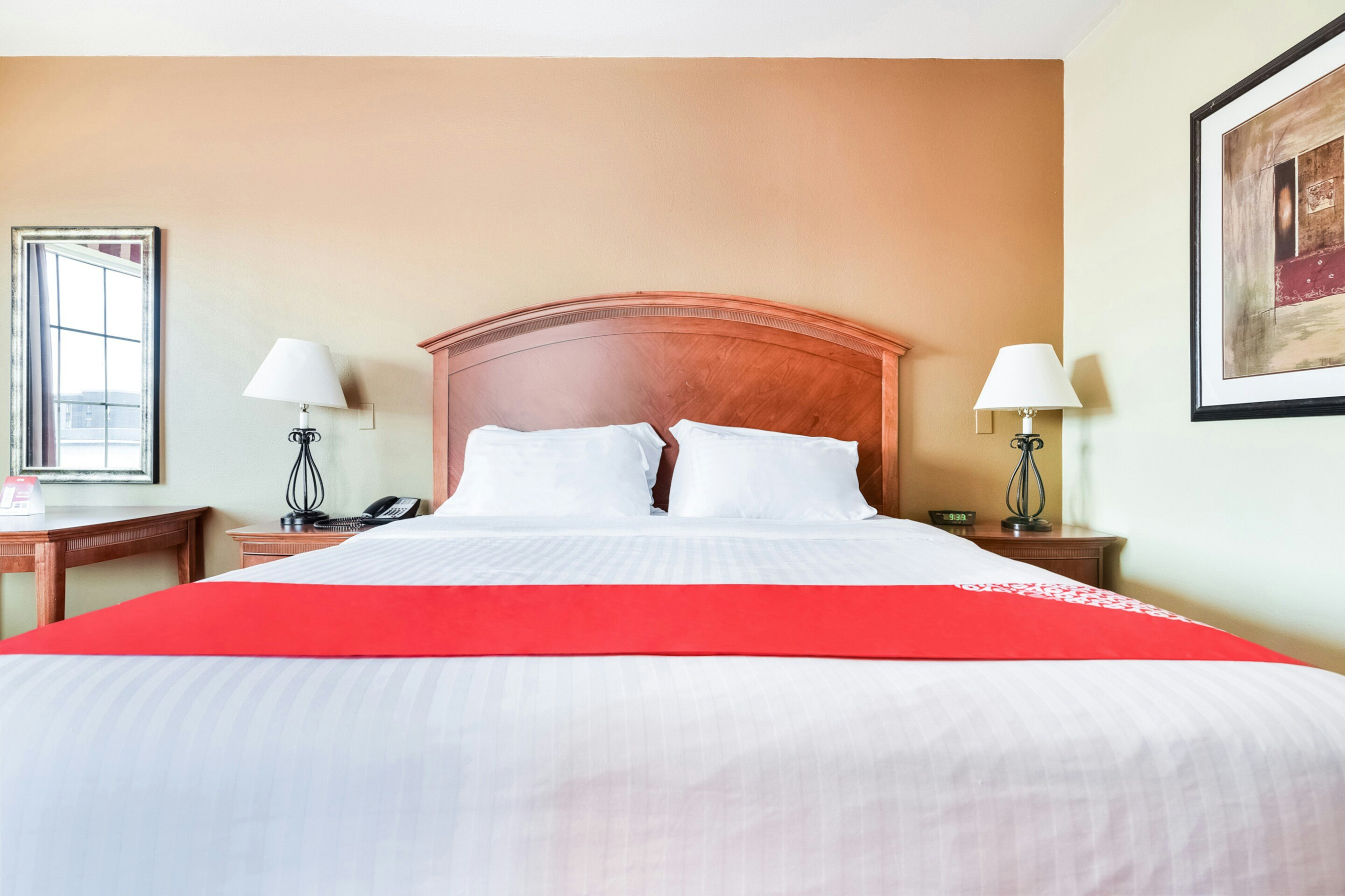 King Bed Accessible
