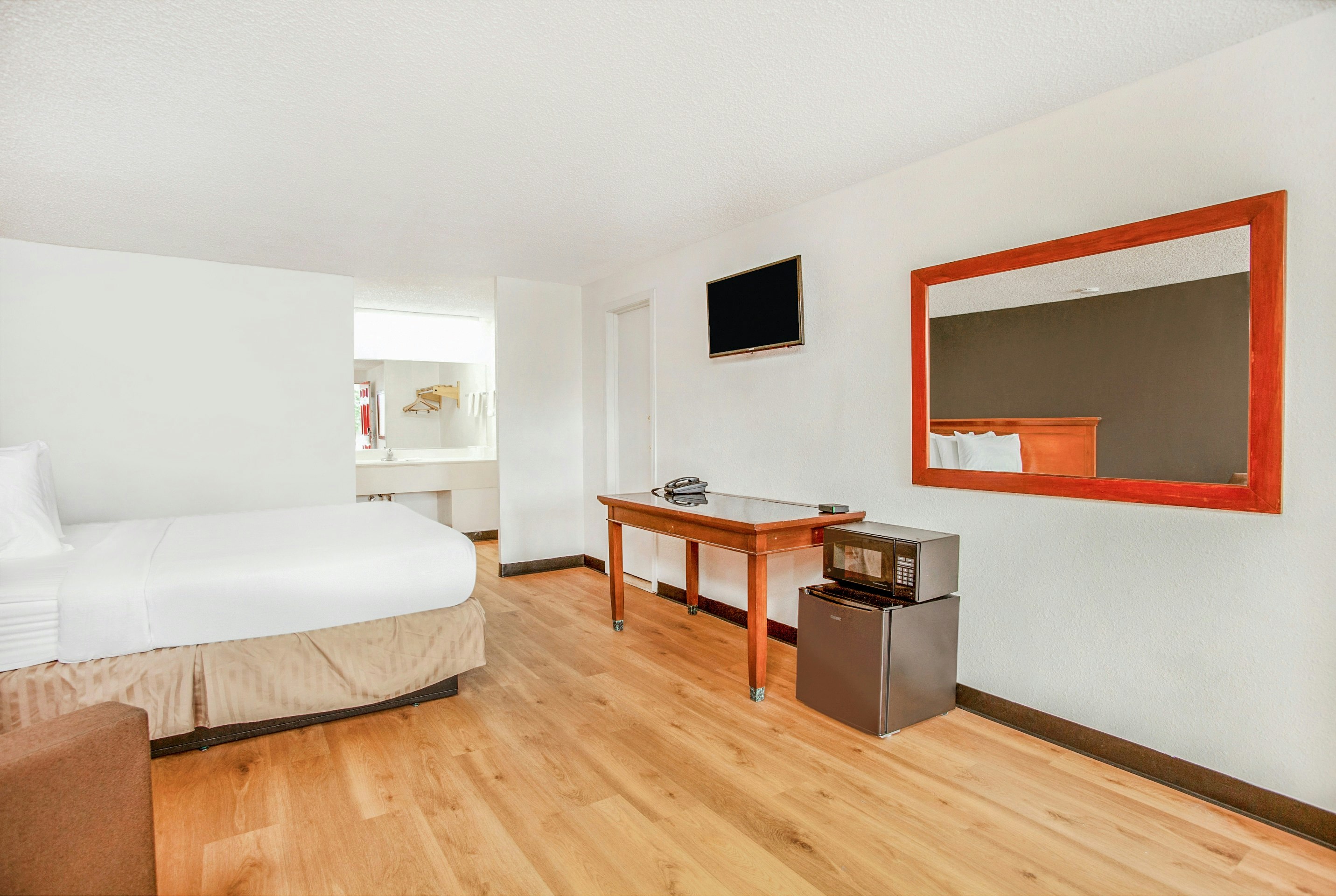 2 Queen Beds