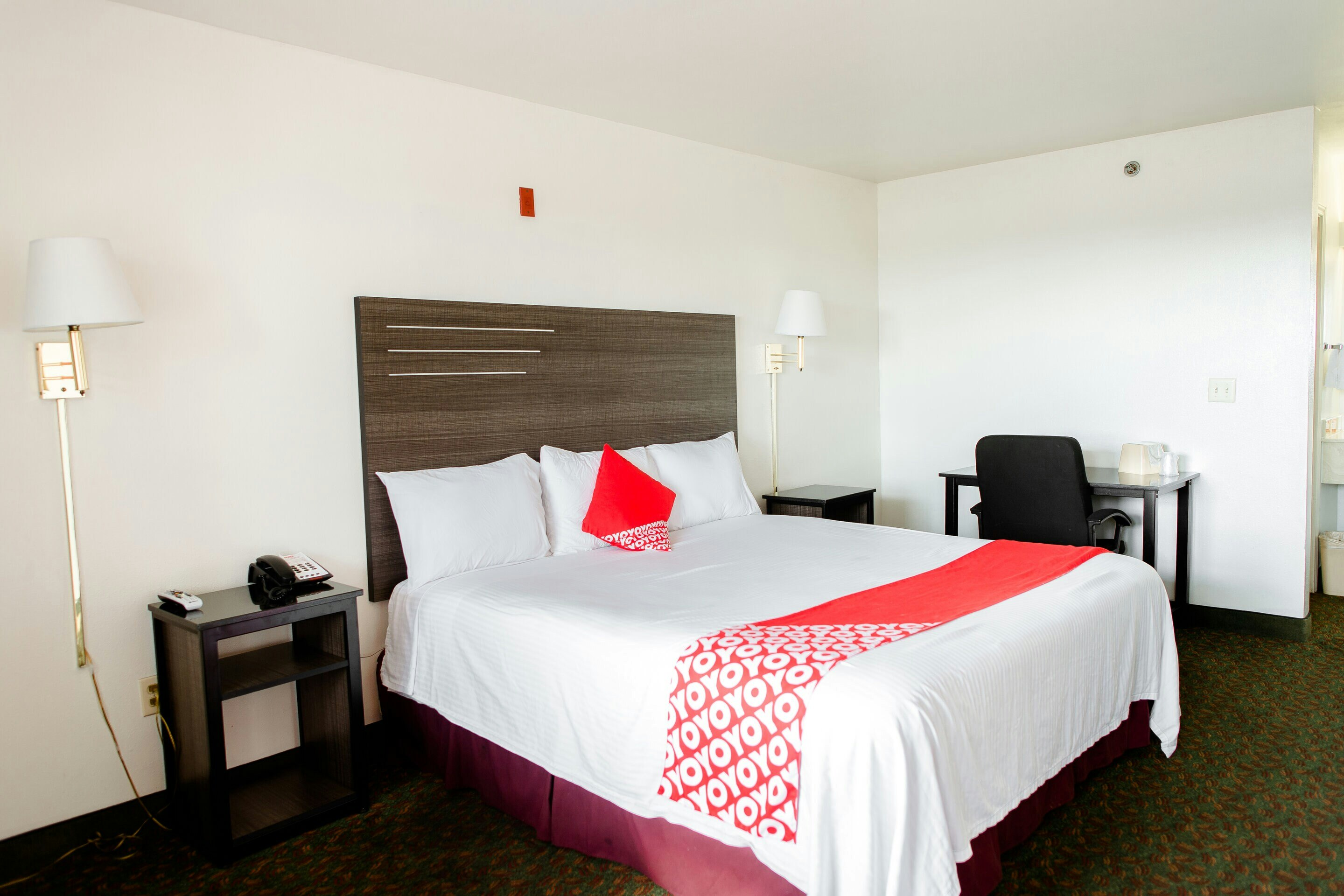 King Bed Accessible