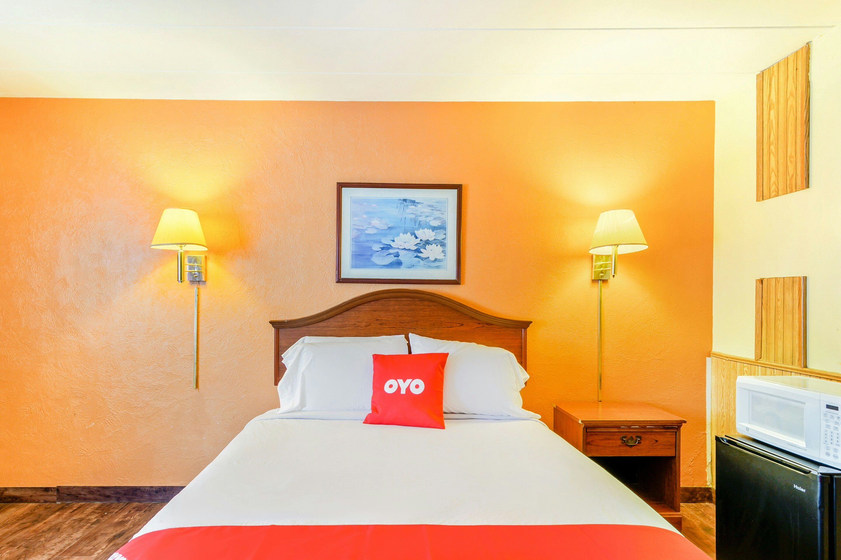 OYO Hotel Peoria IL I 74