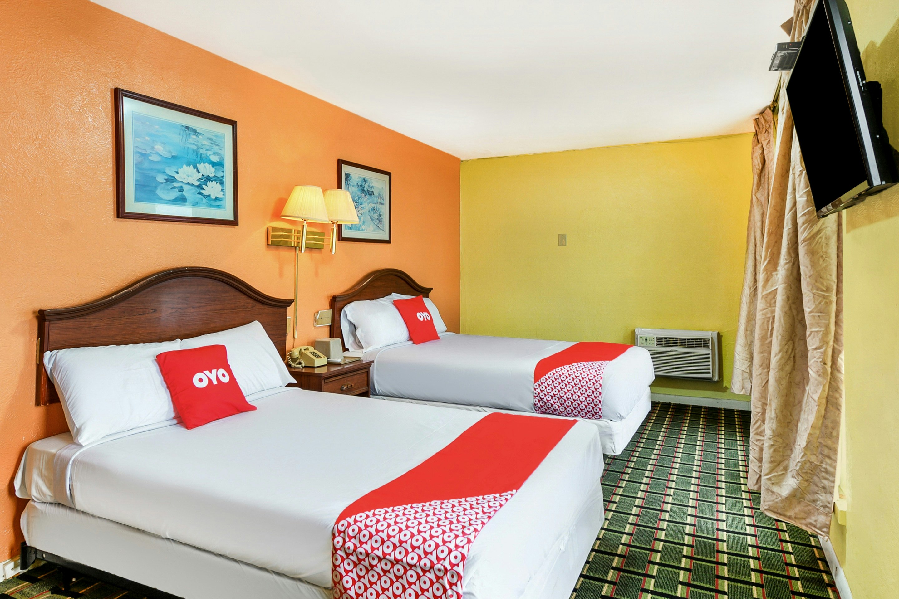 2 Full Beds