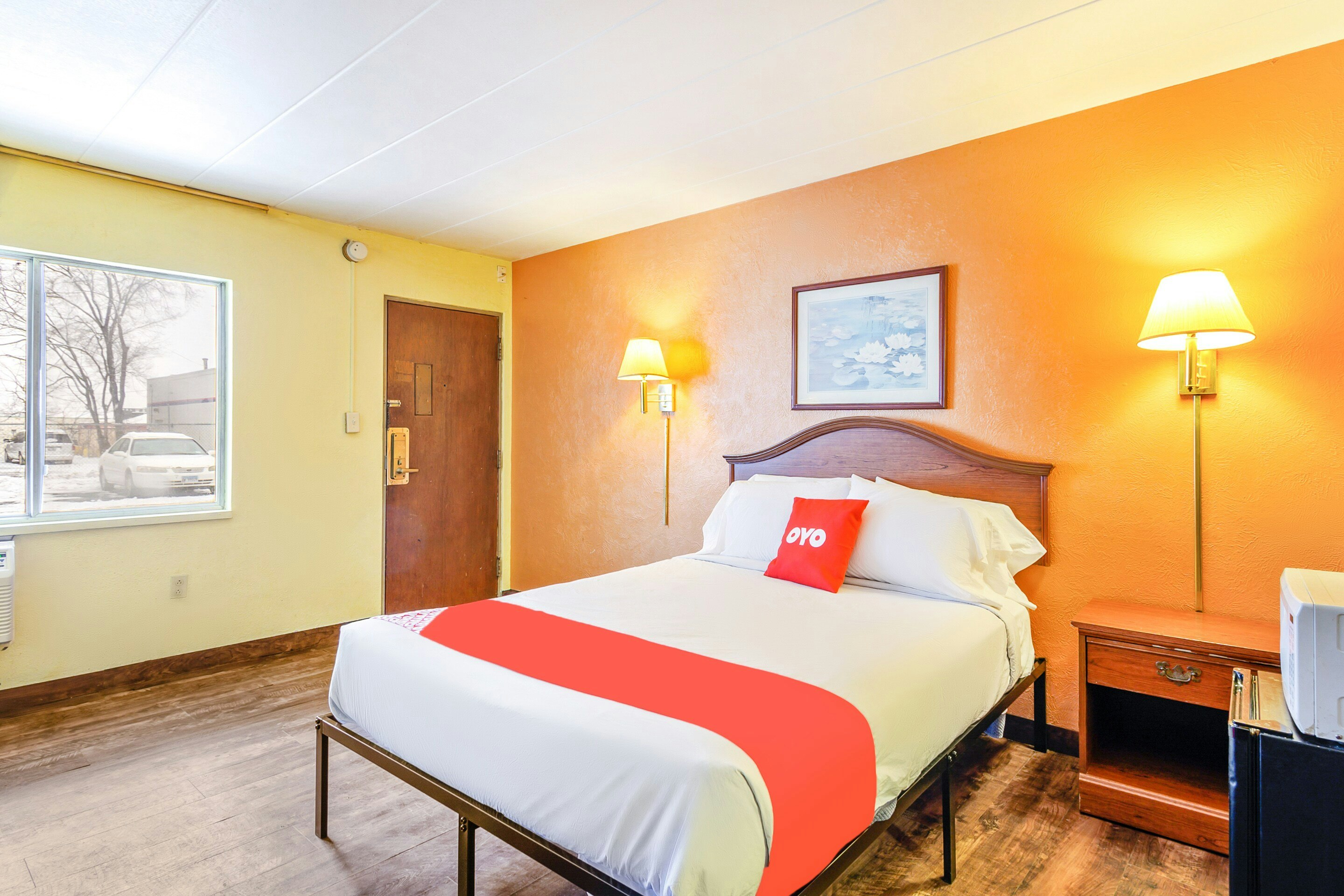 OYO Hotel Peoria IL I 74