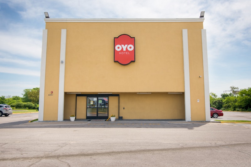 OYO Hotel Saratoga Springs NY