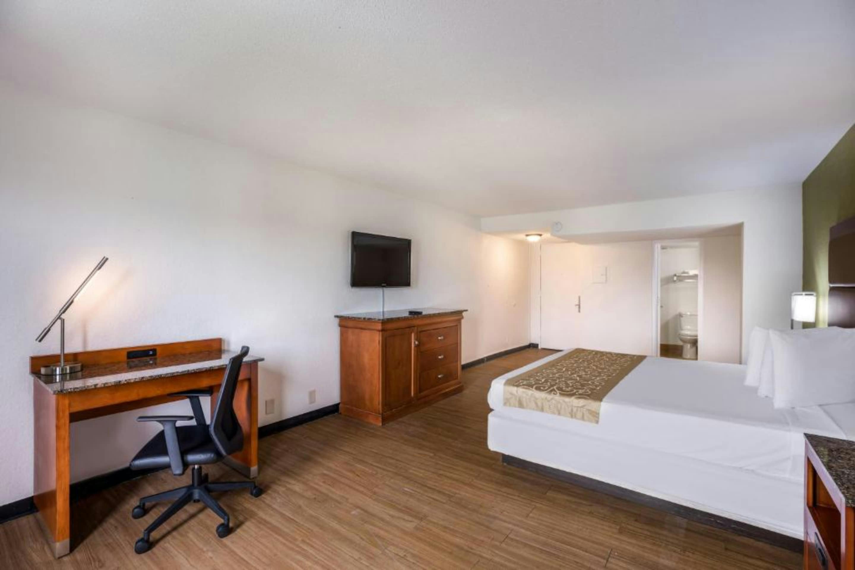 OYO Hotel Orlando Airport