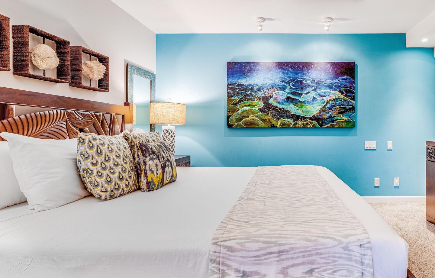 Polo Beach Club 301
