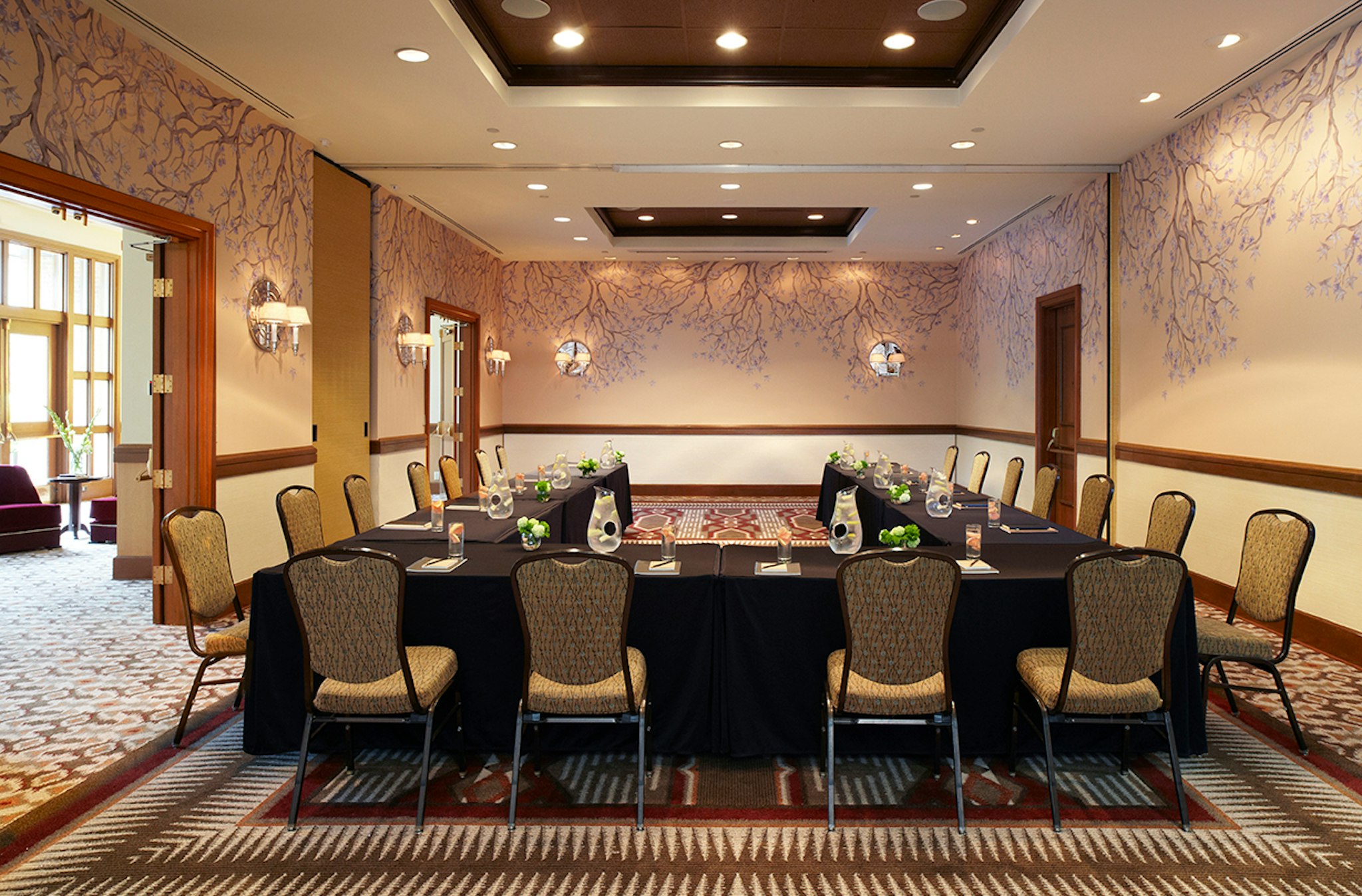 Kimpton RiverPlace Hotel