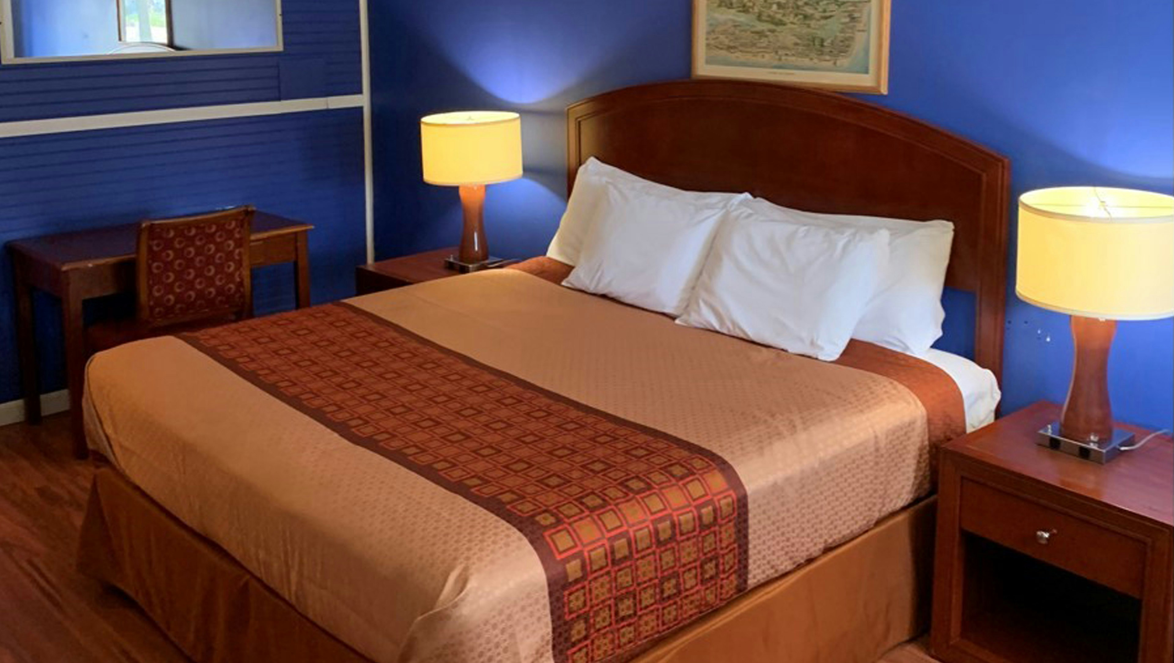Hampton Motor Inn