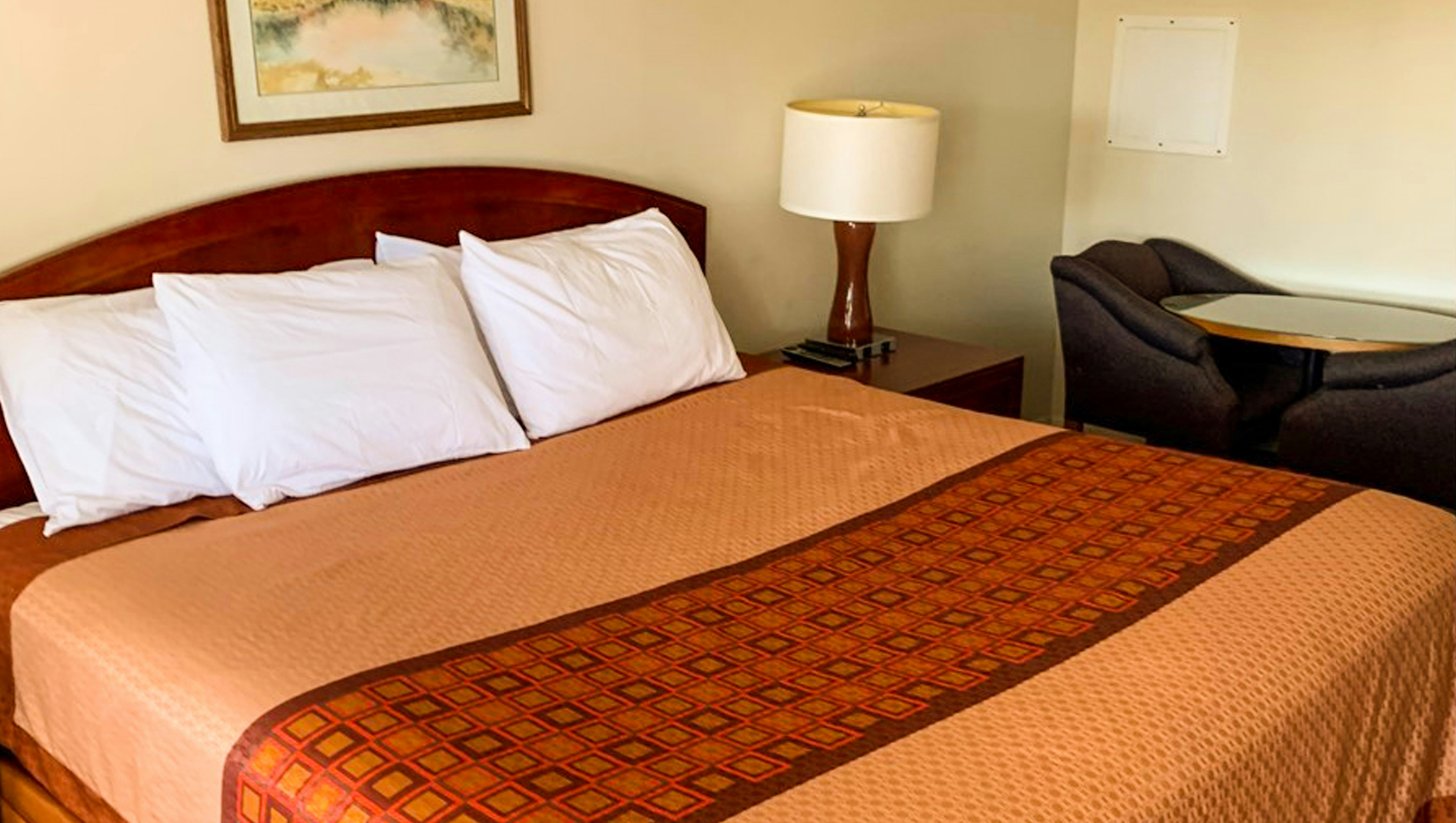 Hampton Motor Inn
