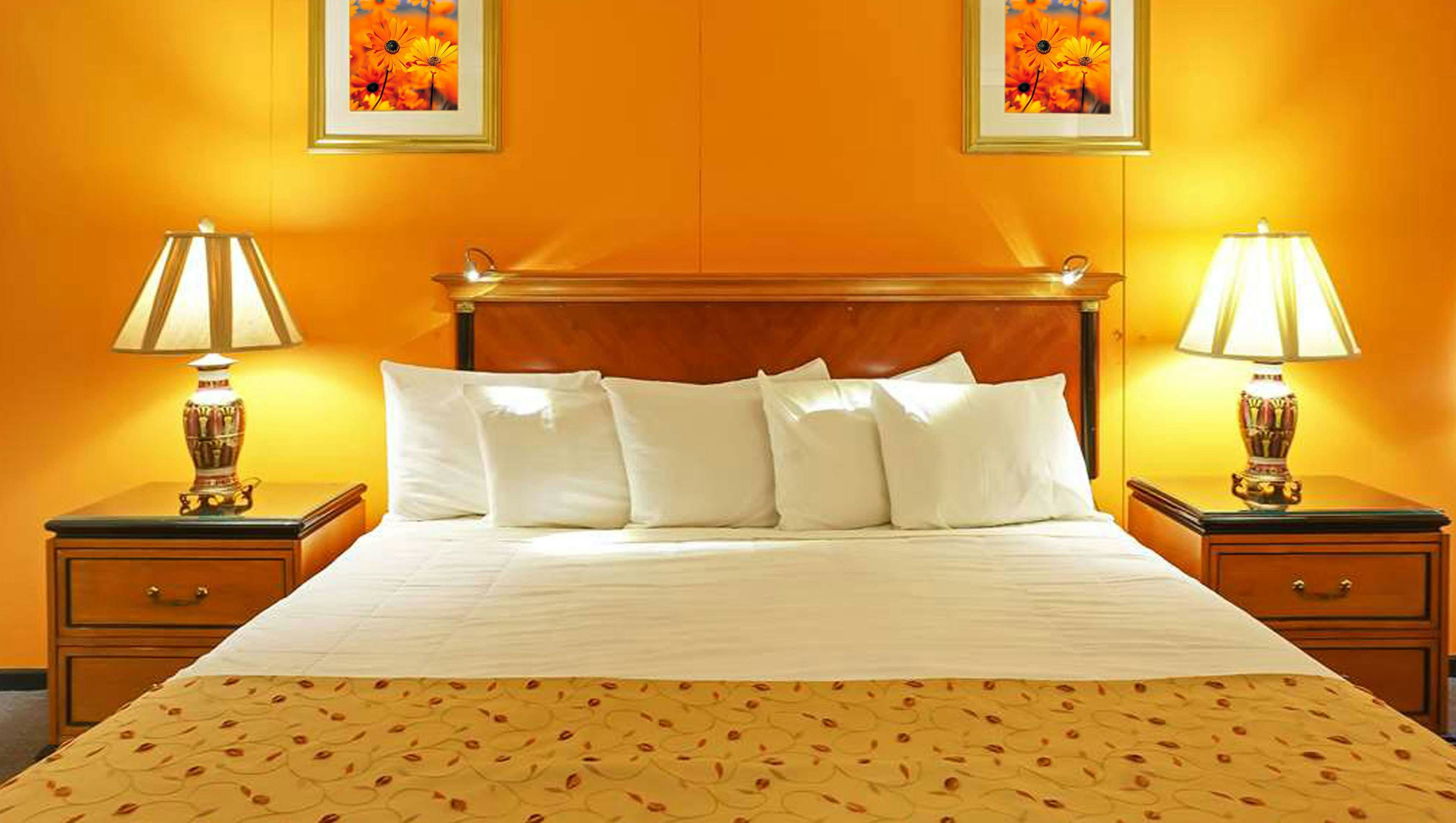 M Star Hotel North Canton