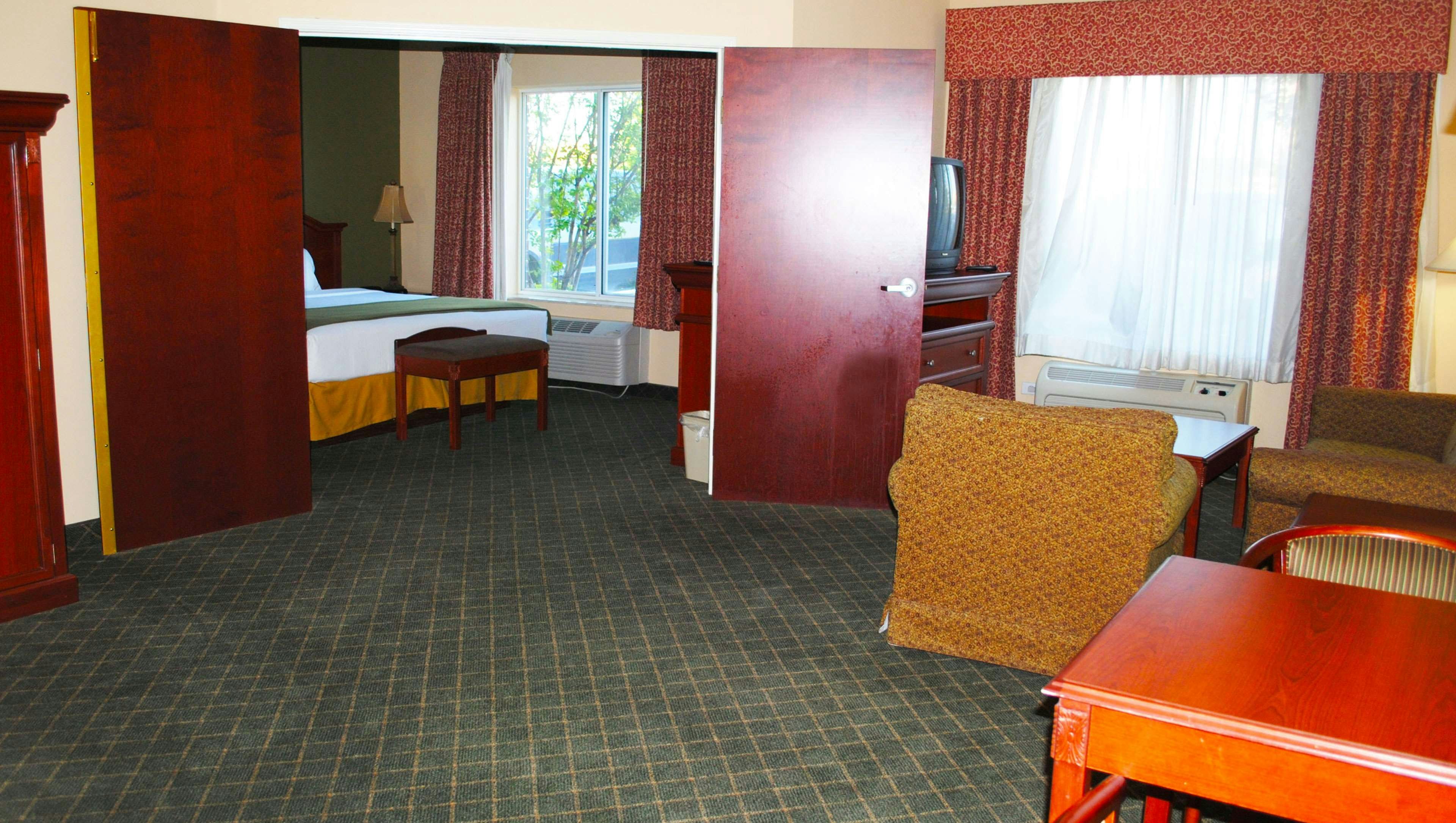 Magnuson Hotel Commerce