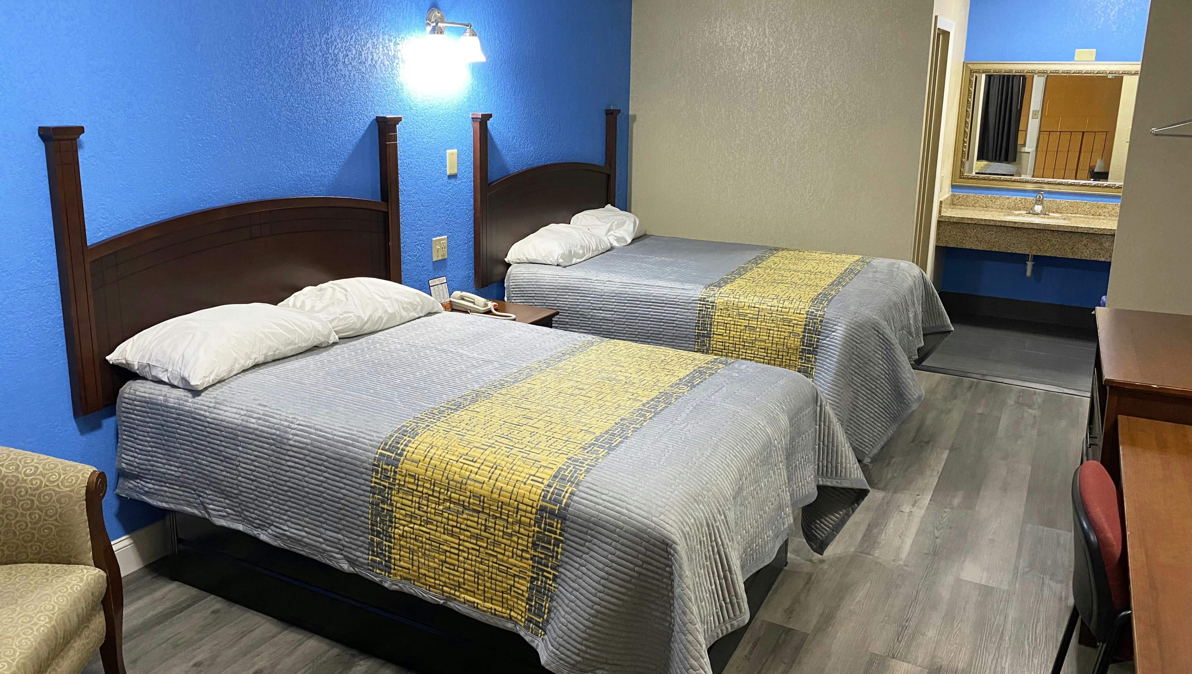 Express Inn Newport News 2 Double Beds Nonsmoking