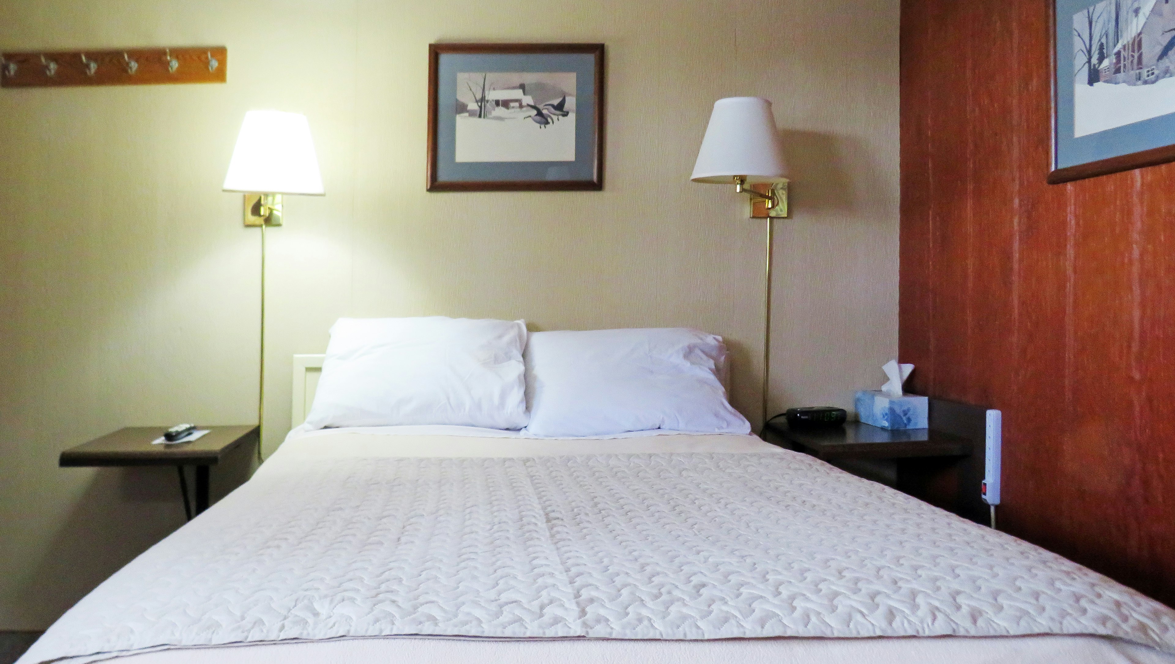 Indianhead Ironwood Hotel
