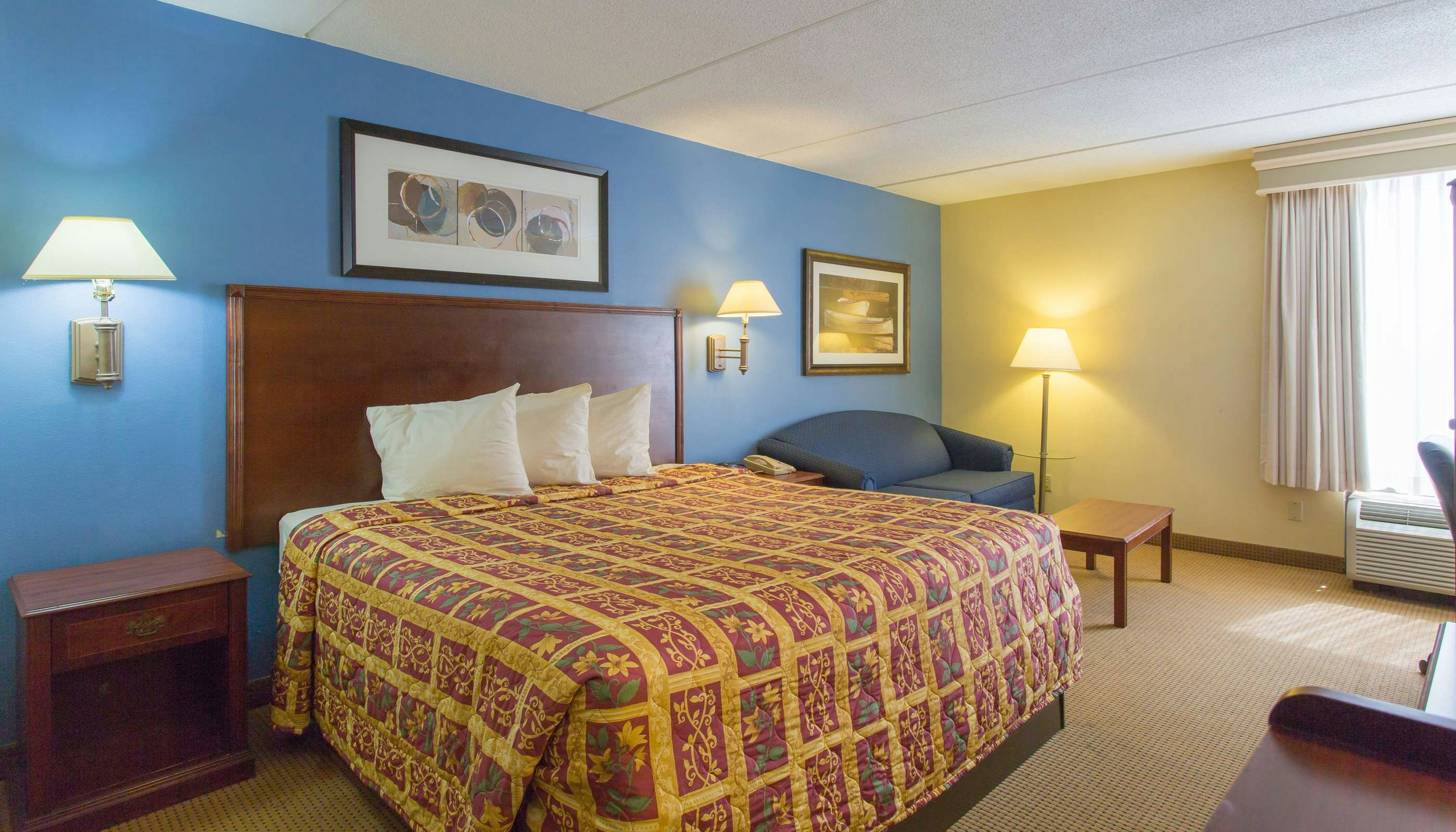 Studios & Suites 4 Less Western Branch