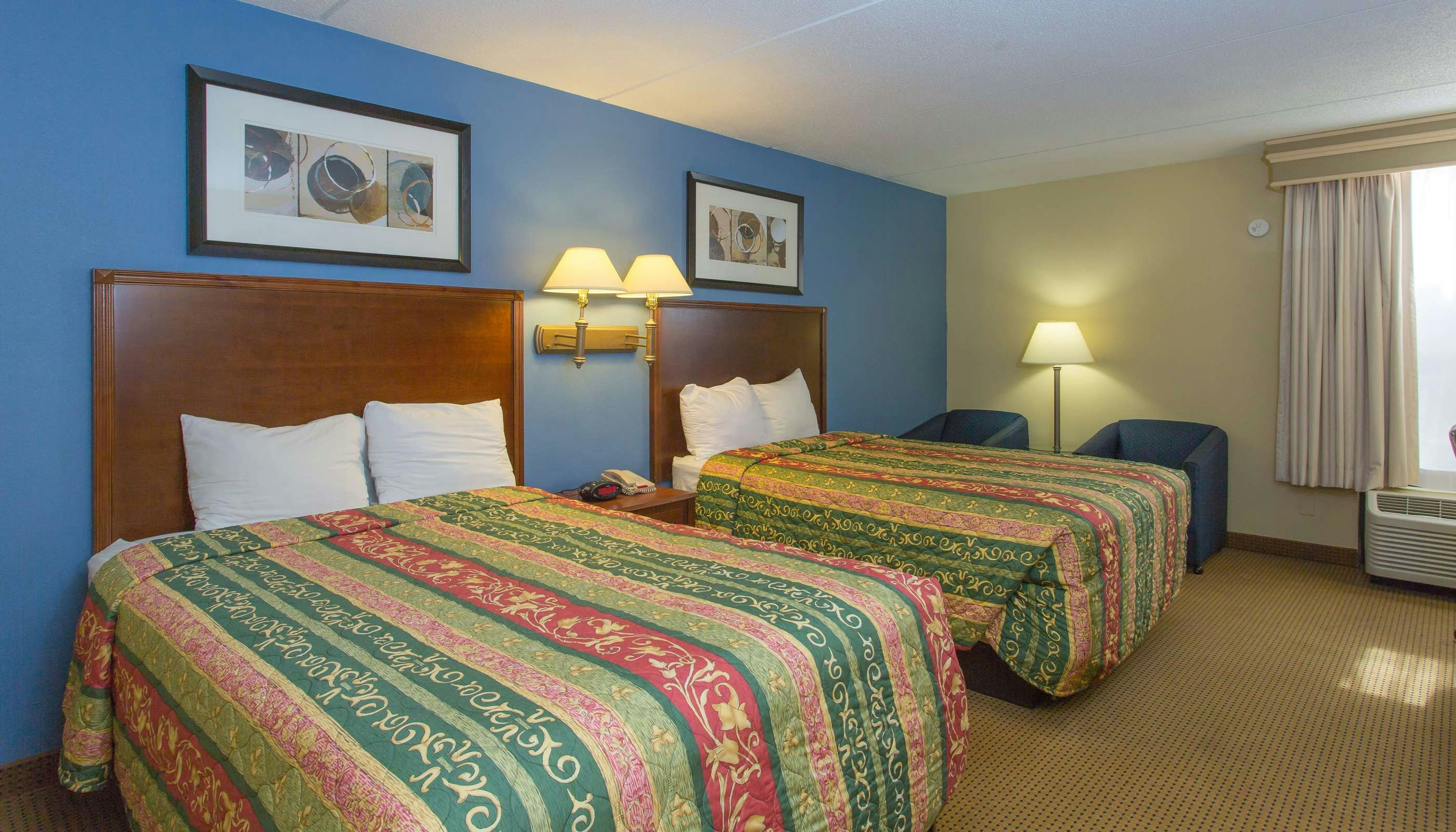 Studios & Suites 4 Less Western Branch 2 Double Beds Nonsmoking