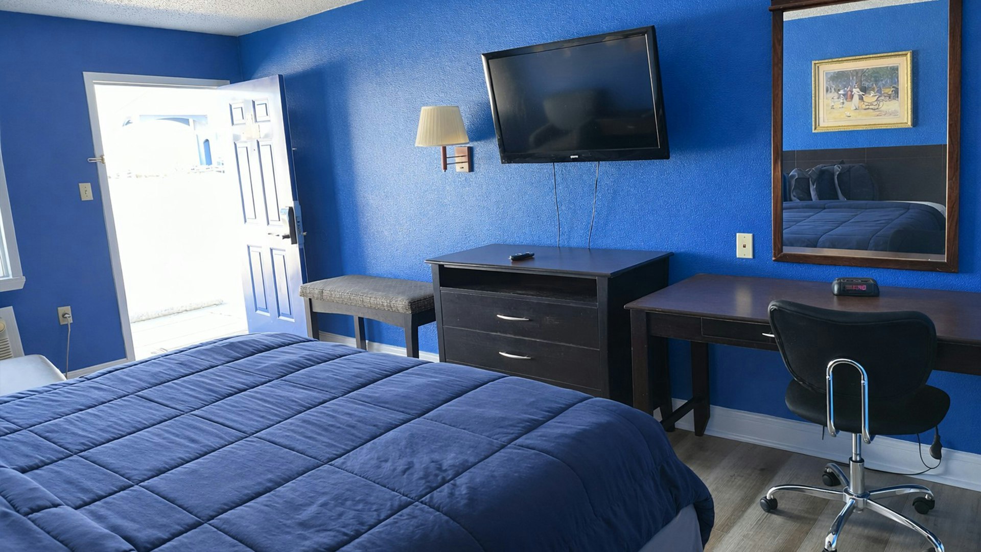 Apollo Lodge and RV Park