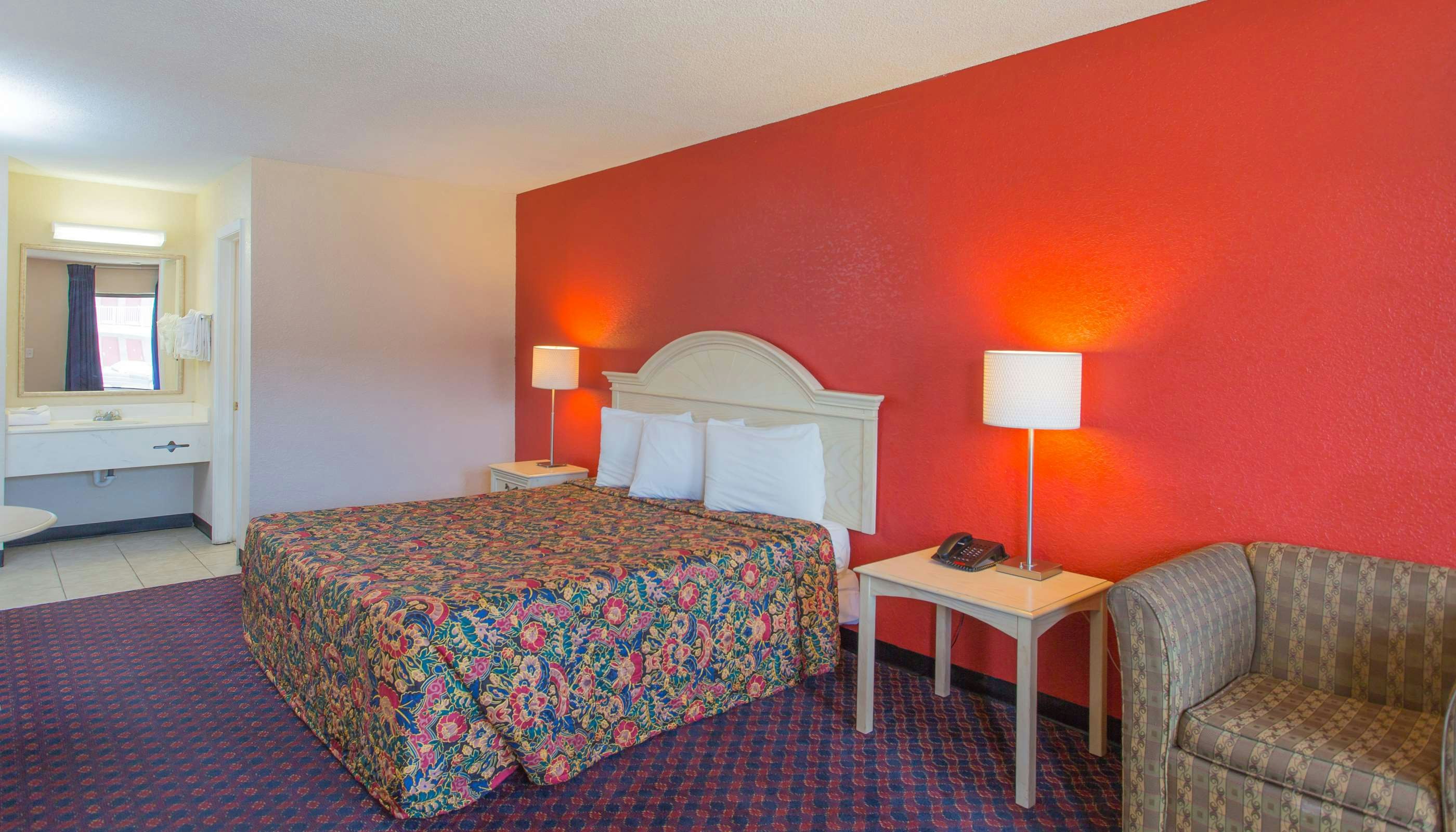 Studios and Suites 4 Less Battlefield Blvd.