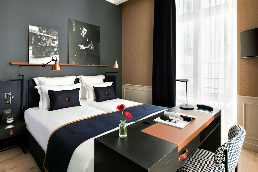 Guest photo