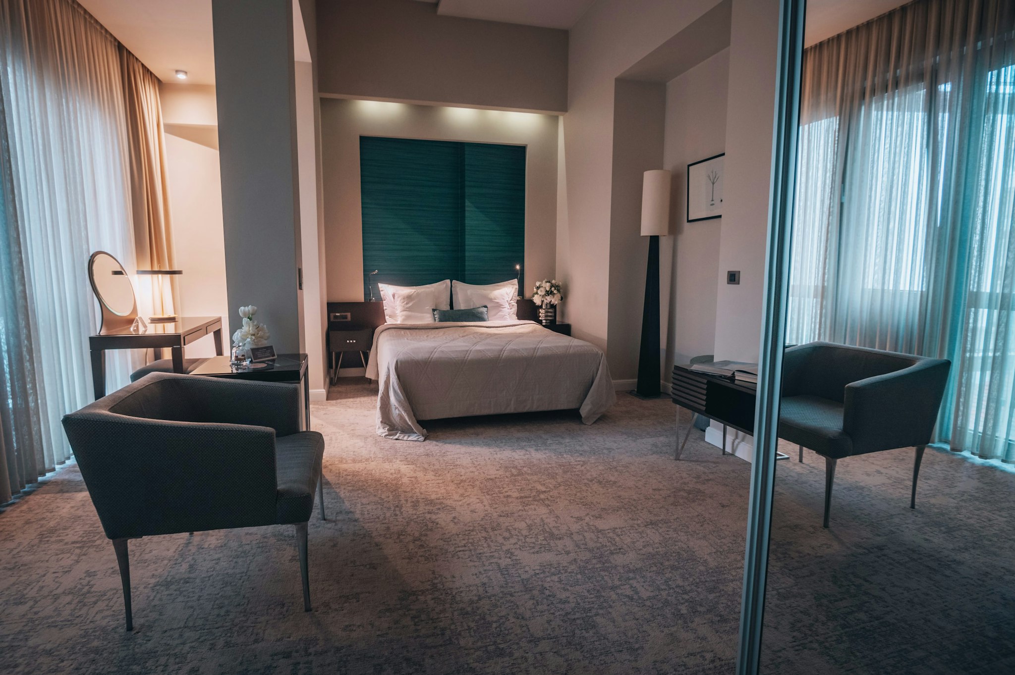 Townhouse 27 Hotel