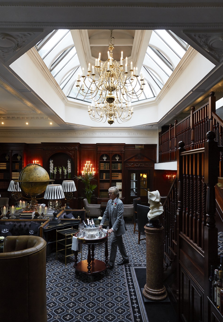 Hotel 41