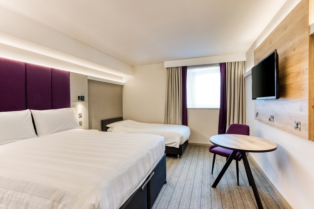 Premier Inn City Center (Buchanan)