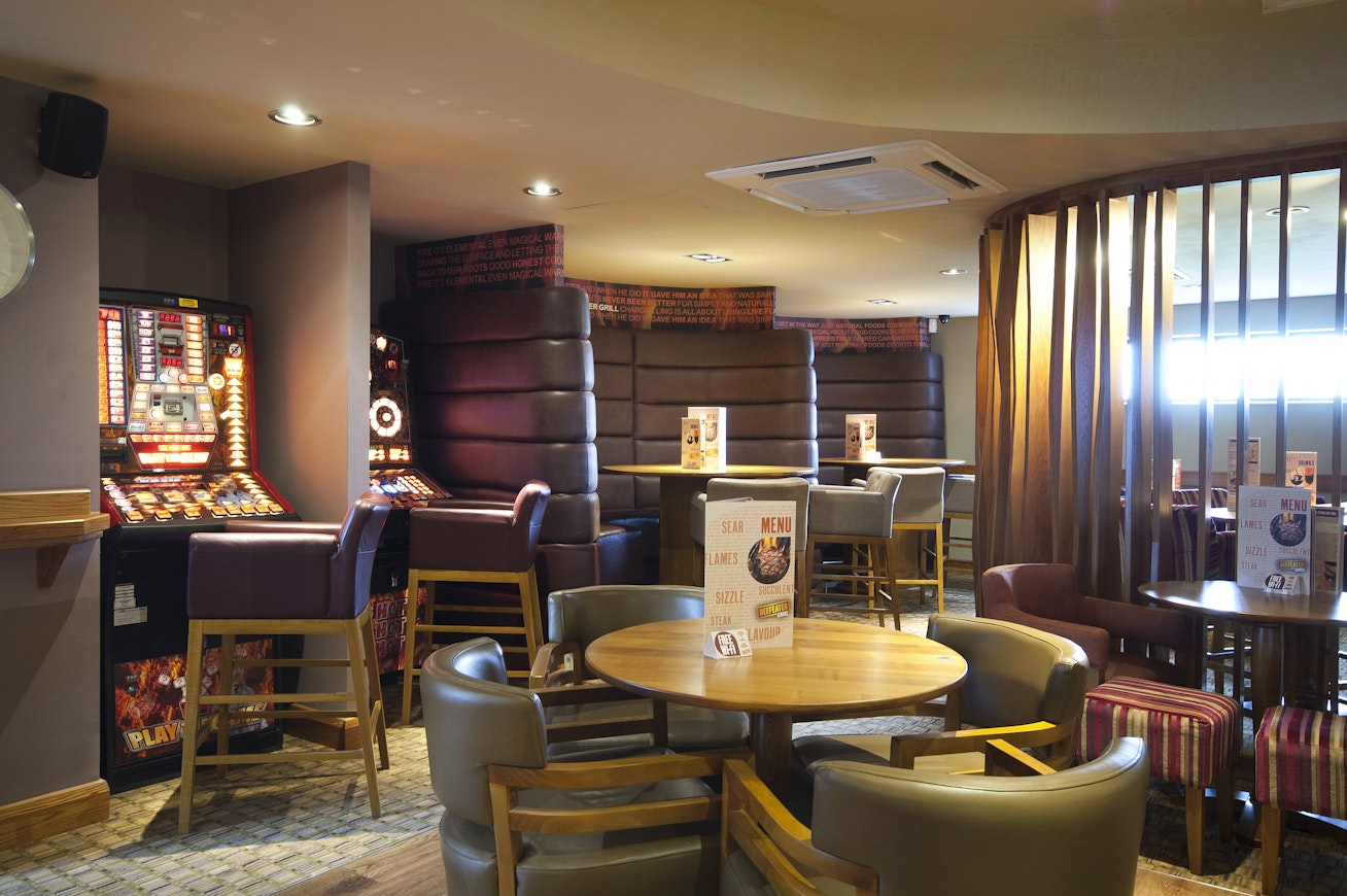 Premier Inn Glasgow Newton Mearns (M77)