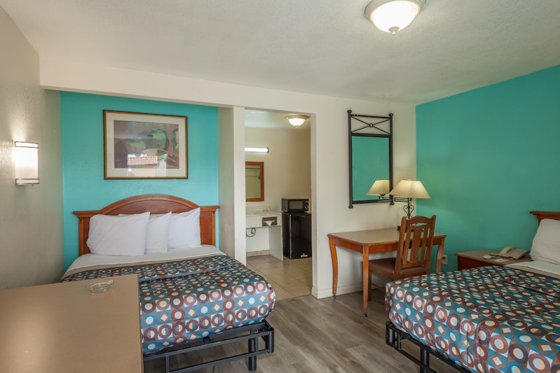 Vagabond Inn – Hemet