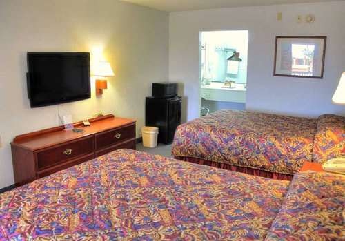 Regency Inn and Suites