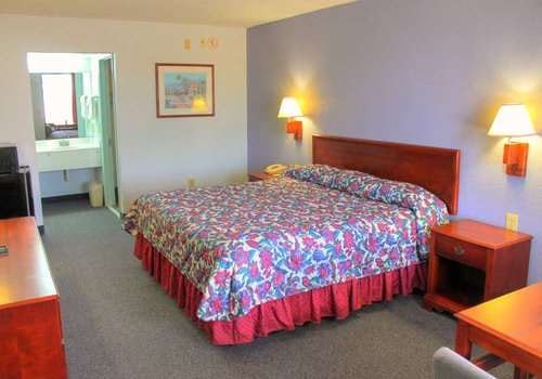 Regency Inn and Suites