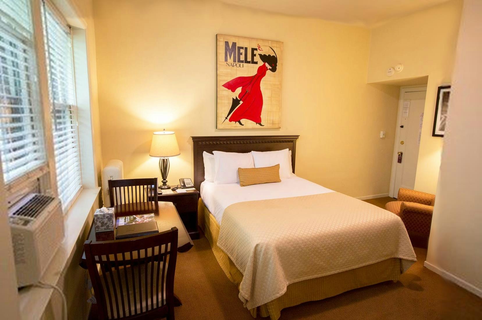 Single Queen Bed
