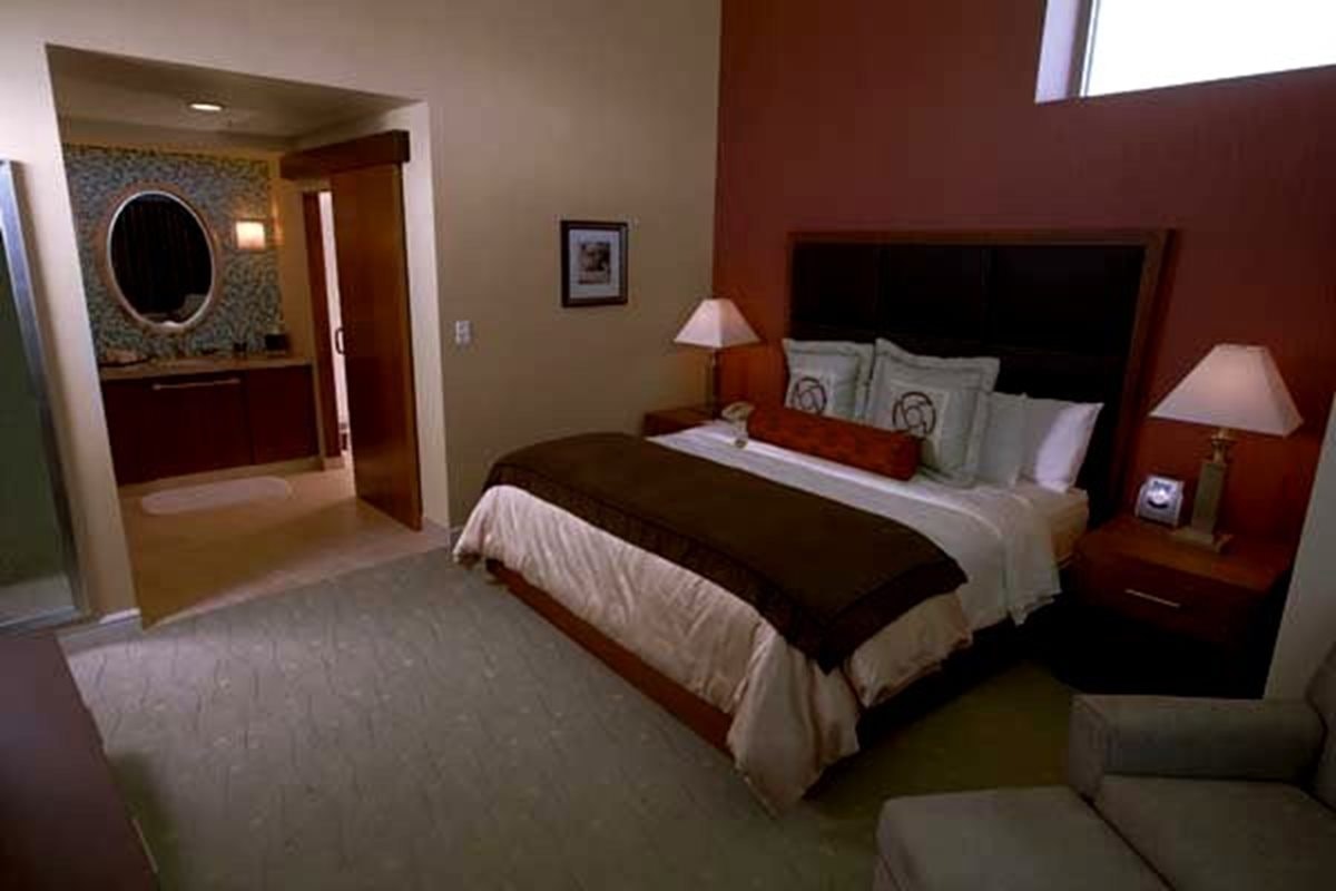 Tachi Palace Hotel and Casino