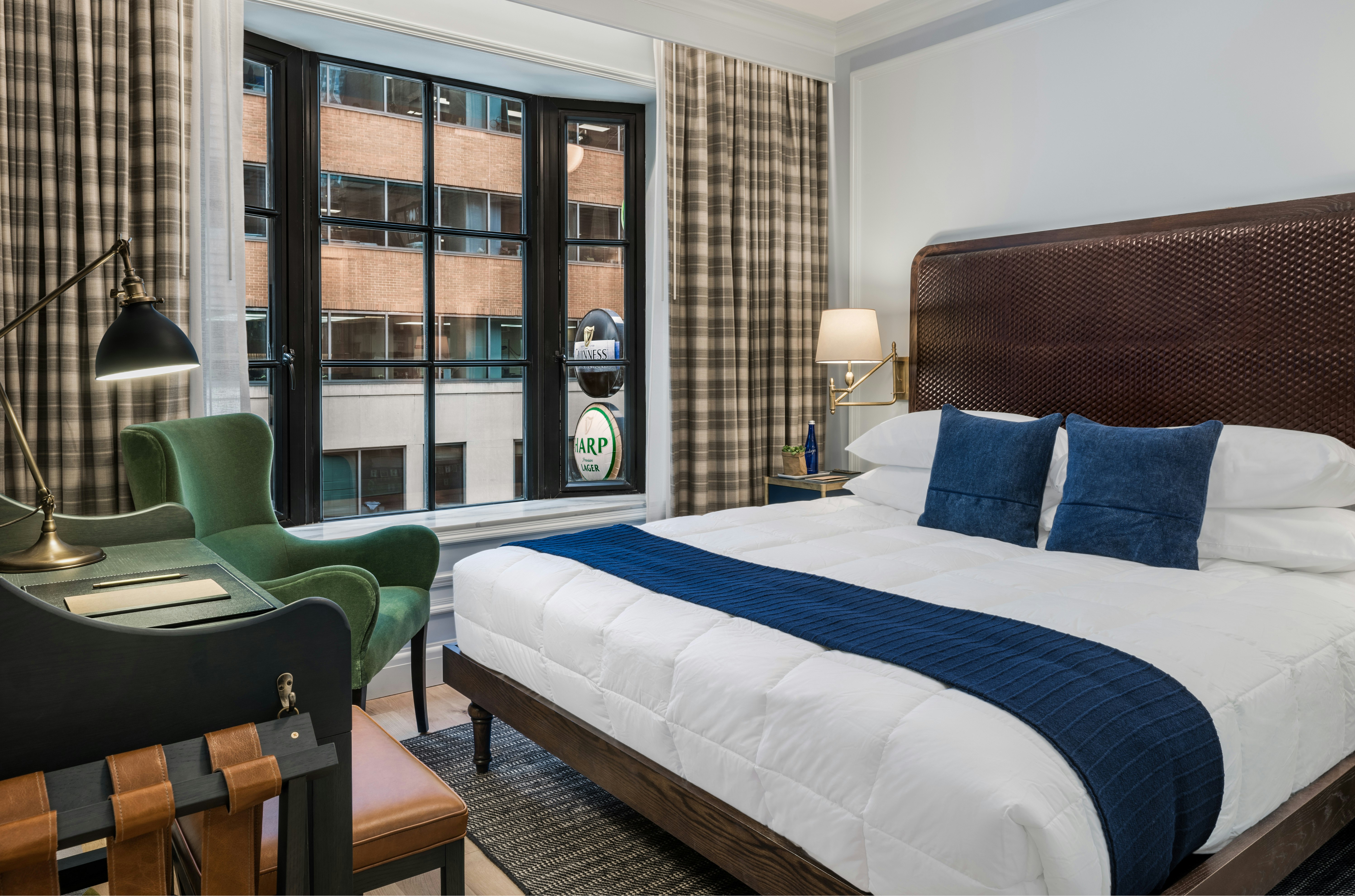 Premium King Room