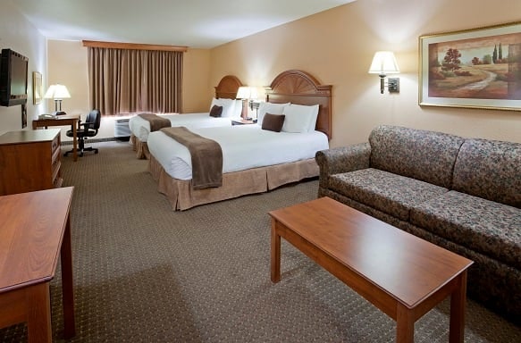 Expressway Suites of Fargo