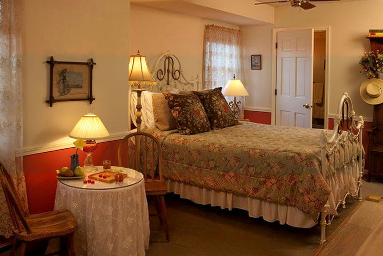 Eagle Harbor Inn