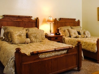 Inn on Barons Creek